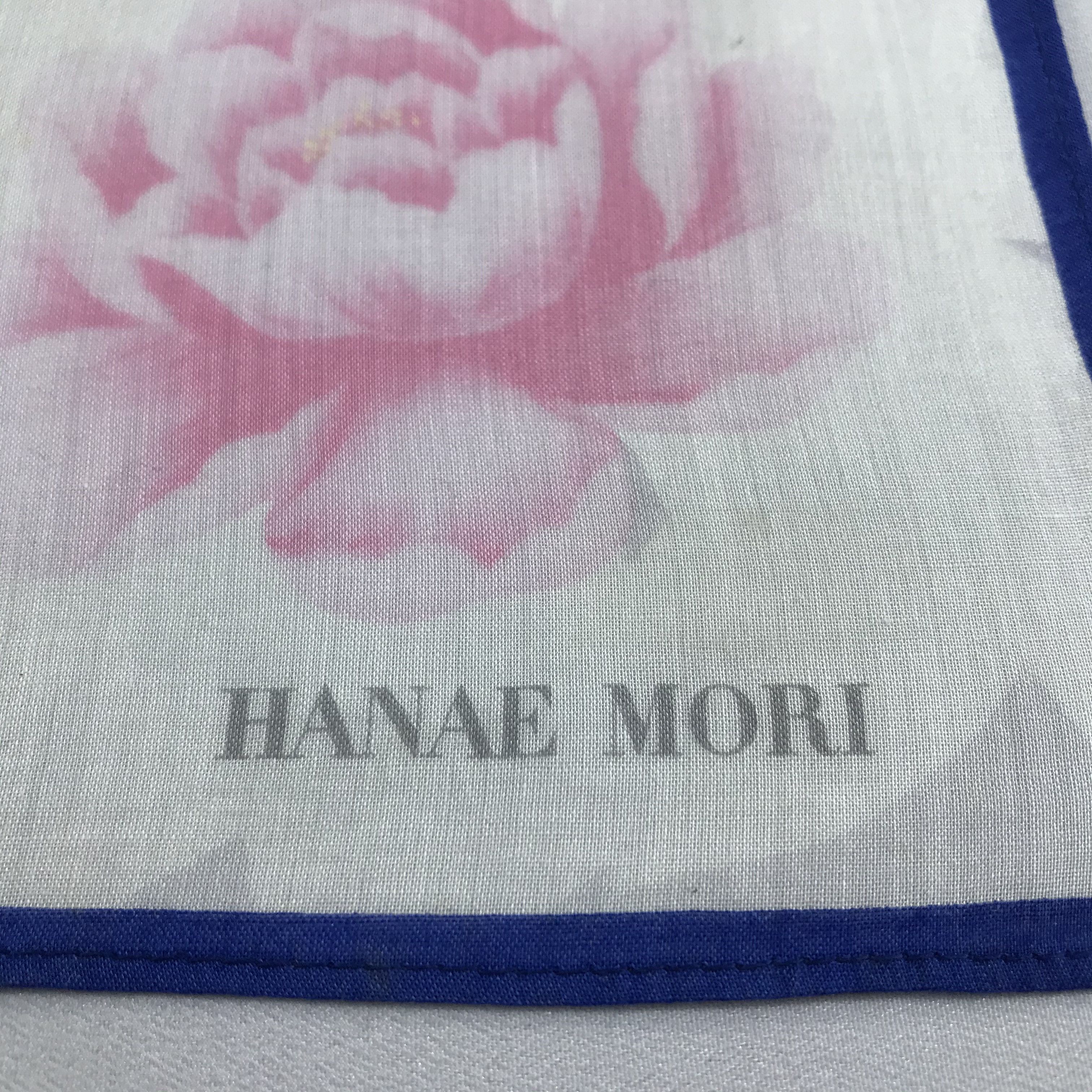 Hanae Mori Hanae Mori Flower Handkerchief Neckerchief Bandana H935 Size ONE SIZE - 3 Thumbnail