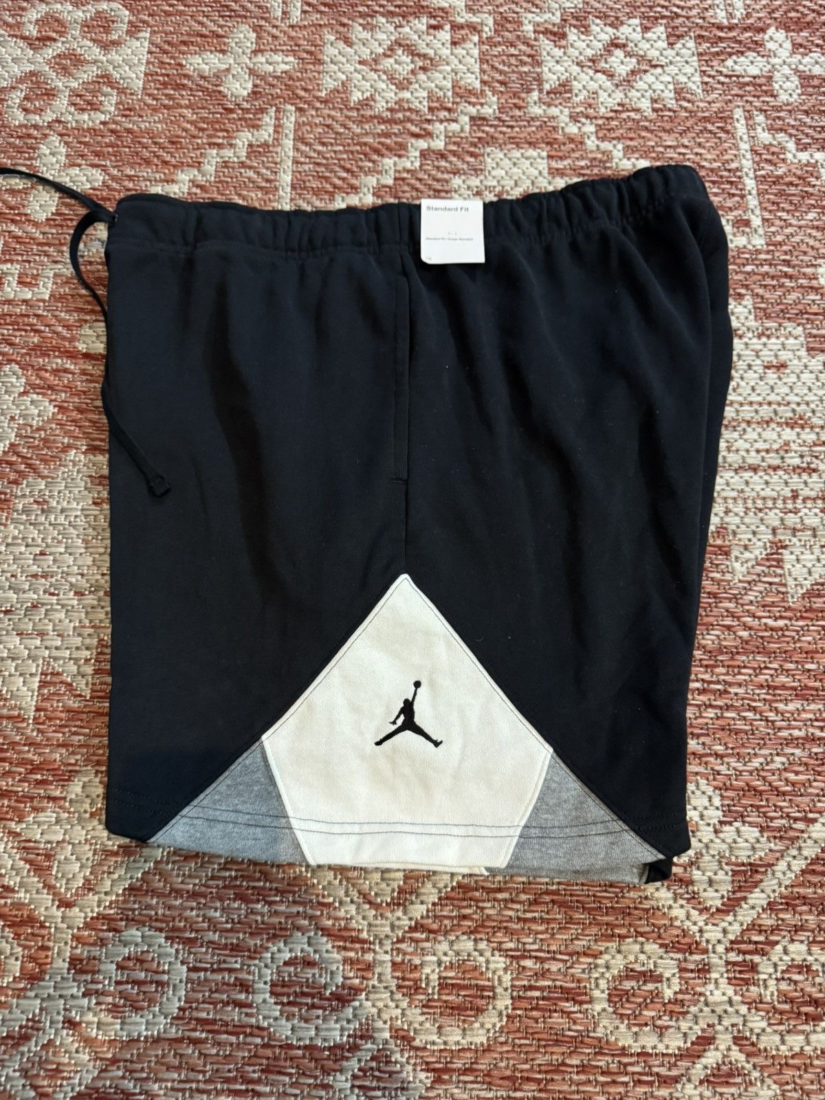 Jordan Brand Jordan Brand Athletic Sweat Shorts Blk White Sz XL BRAND NEW Size US 36 / EU 52 - 3 Thumbnail