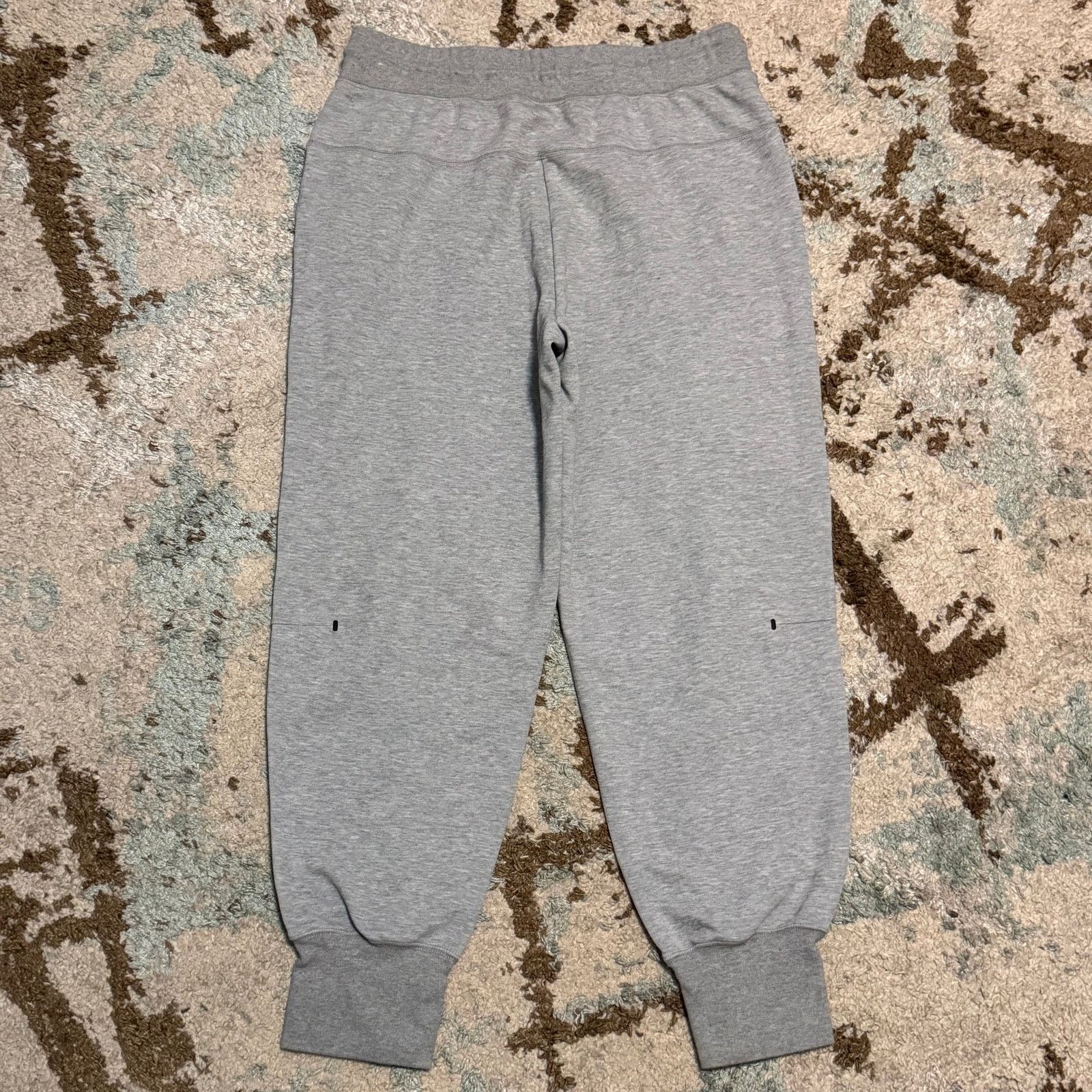 Nike Nike Tech Fleece Sweatpants Joggers Size Large Streetwear Size US 34 / EU 50 - 2 Thumbnail