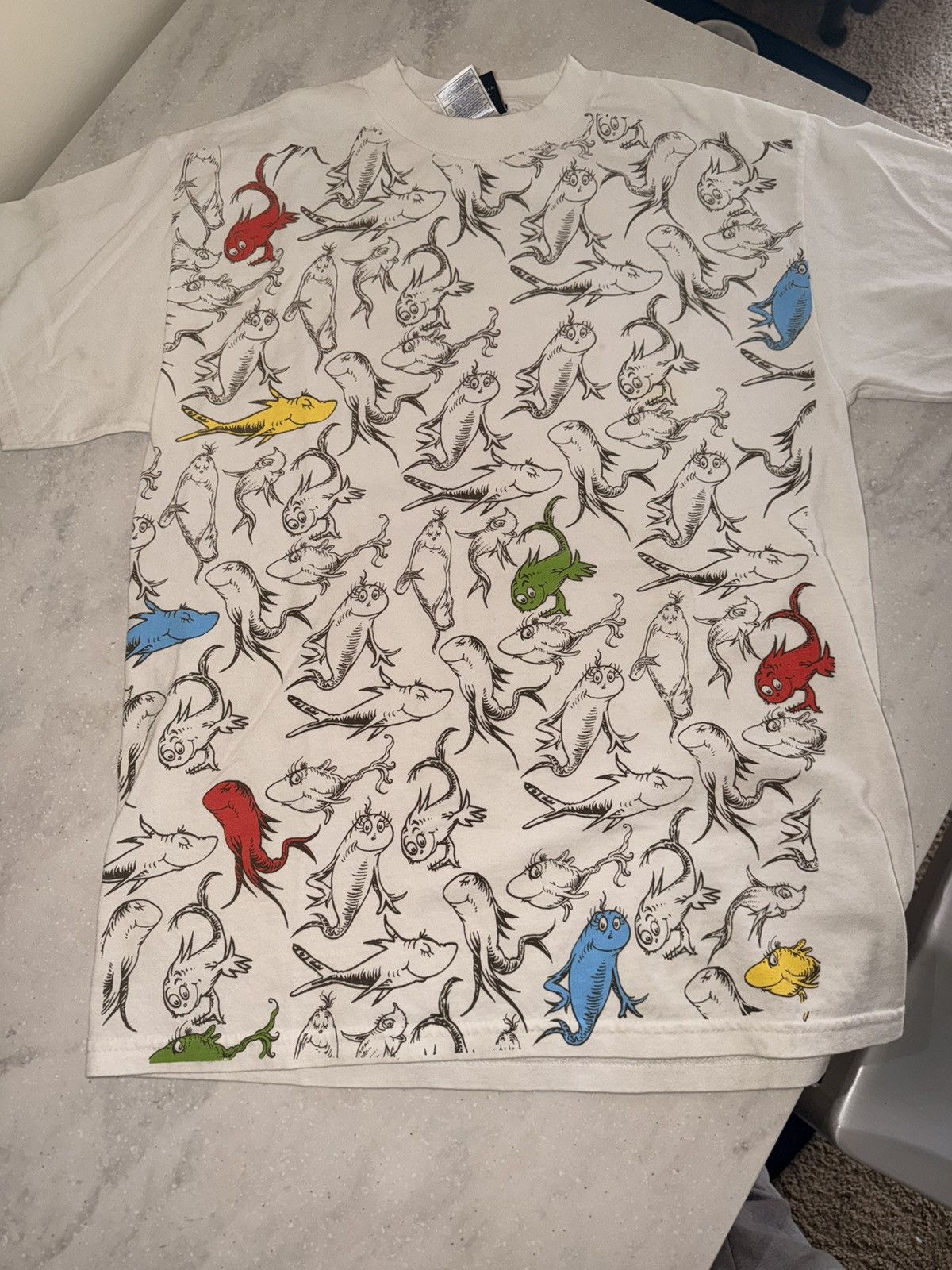 Vintage Vintage Dr Seuss One Fish Two Fish Tee Size US M / EU 48-50 / 2 - 1 Thumbnail