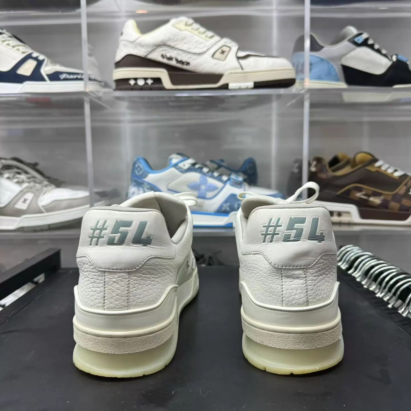 Louis Vuitton LV Trainer White Cement Size 43 Size US 10 / EU 43 - 5 Thumbnail