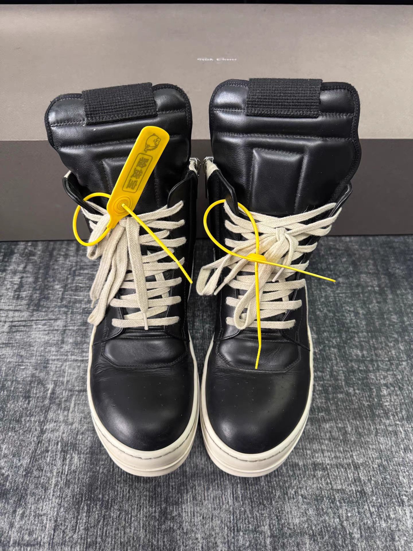 Rick Owens Rick Owens Mainline Triangle Sneakers Size US 9 / IT 39 - 4 Thumbnail