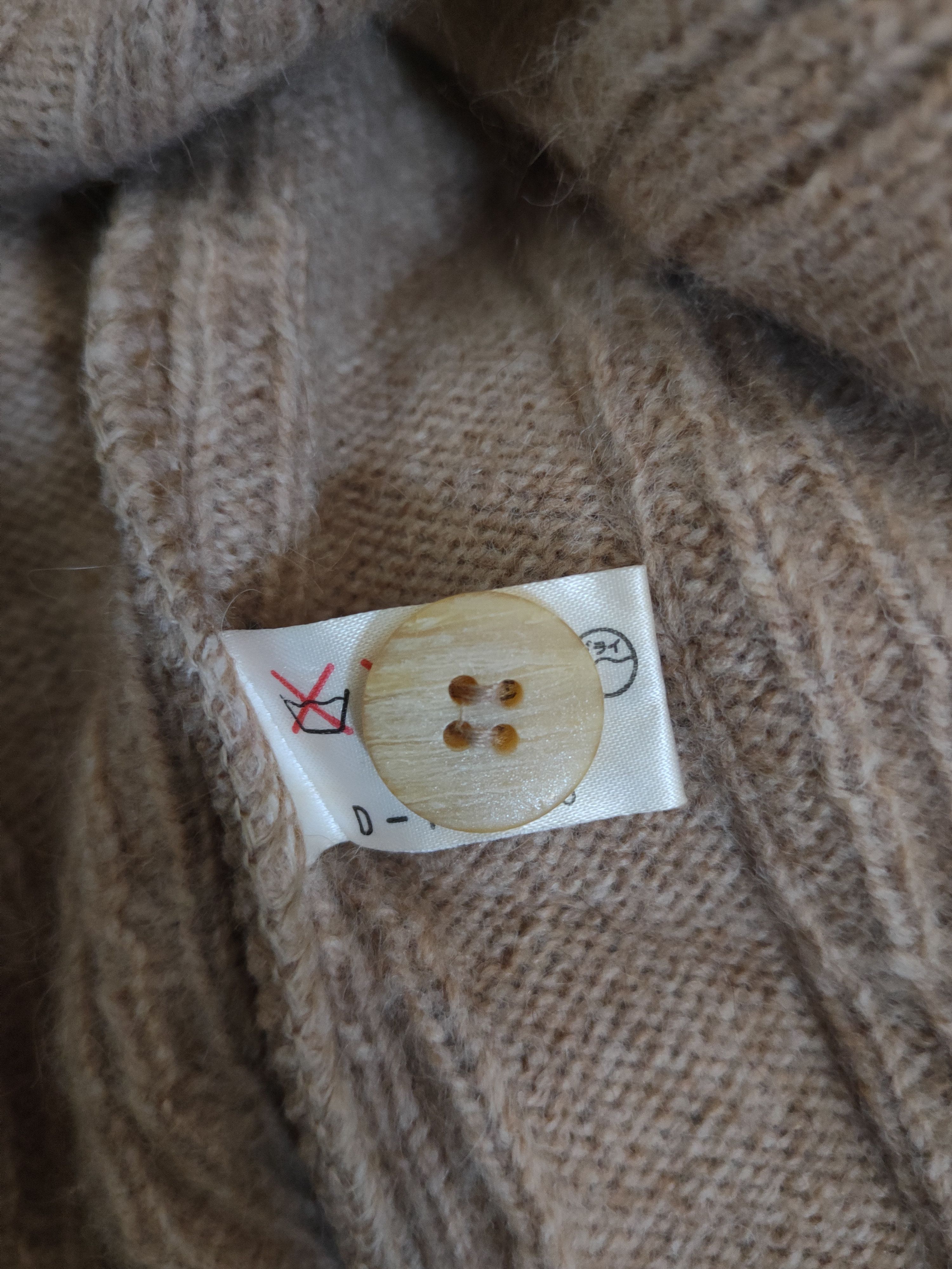 Japanese Brand DL Zazie Beige Knitwear Sweaters #46-529 Size US L / EU 52-54 / 3 - 12 Thumbnail