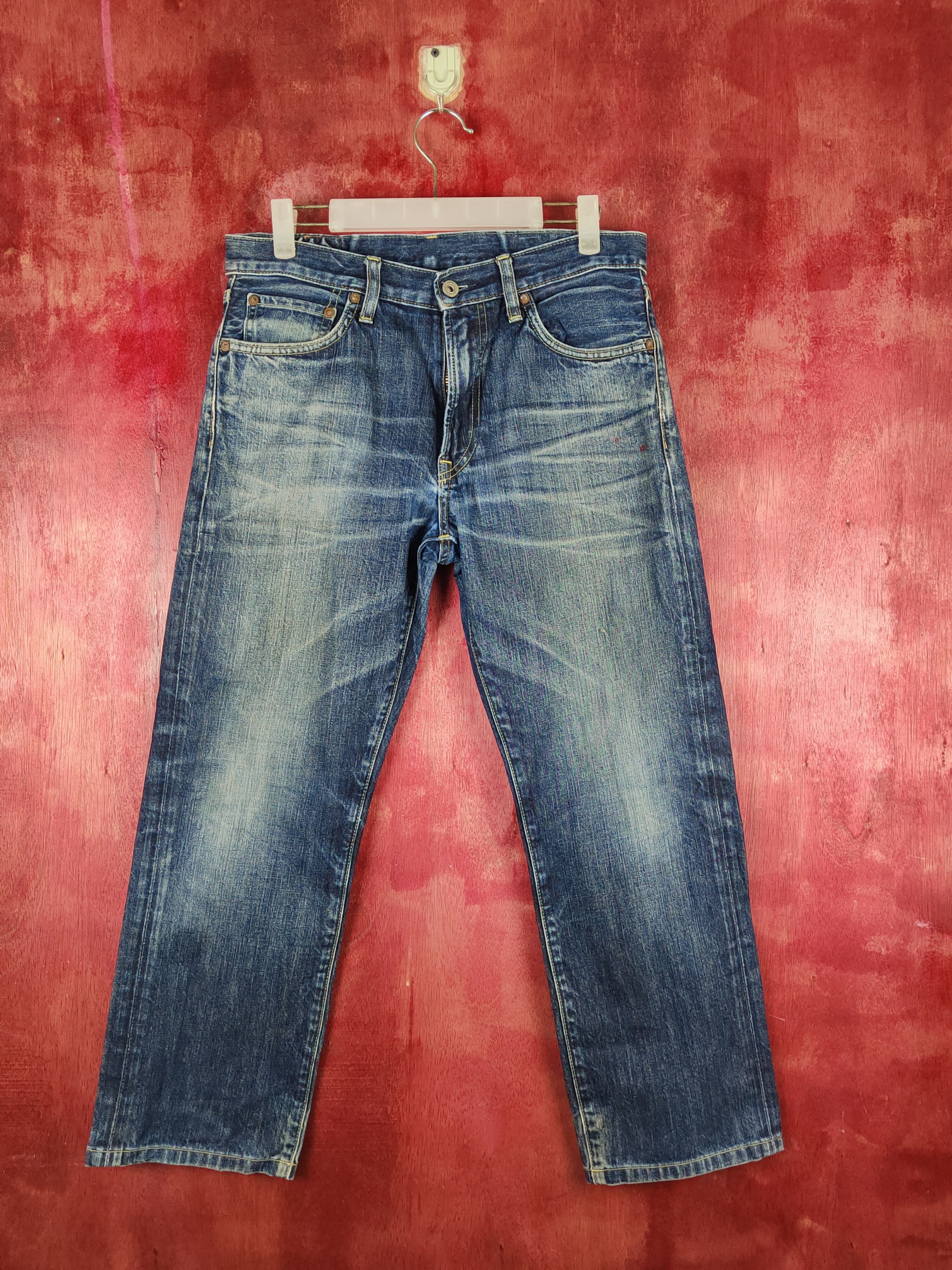 Japanese Brand Uniqlo Dark Blue Distressed Ripped Jeans #S2211 Size US 31 - 1 Thumbnail