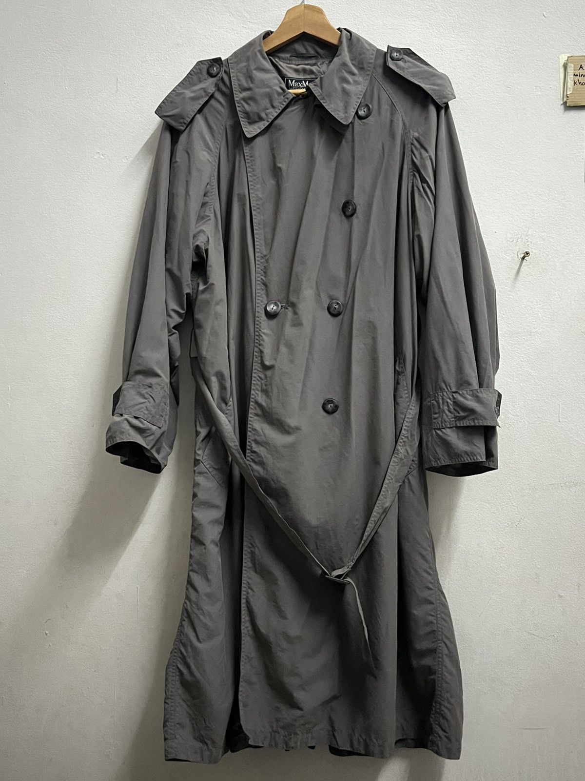 Vintage MAX MARA weekend line tranch coat rayon Size US L / EU 52-54 / 3 - 1 Thumbnail