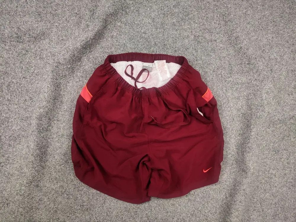 Nike Vintage Nike casual shorts with pockets matte red Y2K Style Size US 34 / EU 50 - 1 Thumbnail