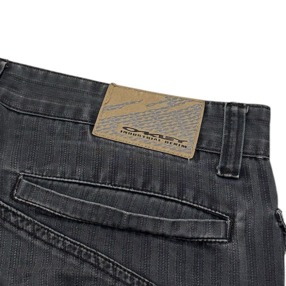 Oakley × Vintage vintage Y2K oakley jorts Size US 34 / EU 50 - 5 Thumbnail