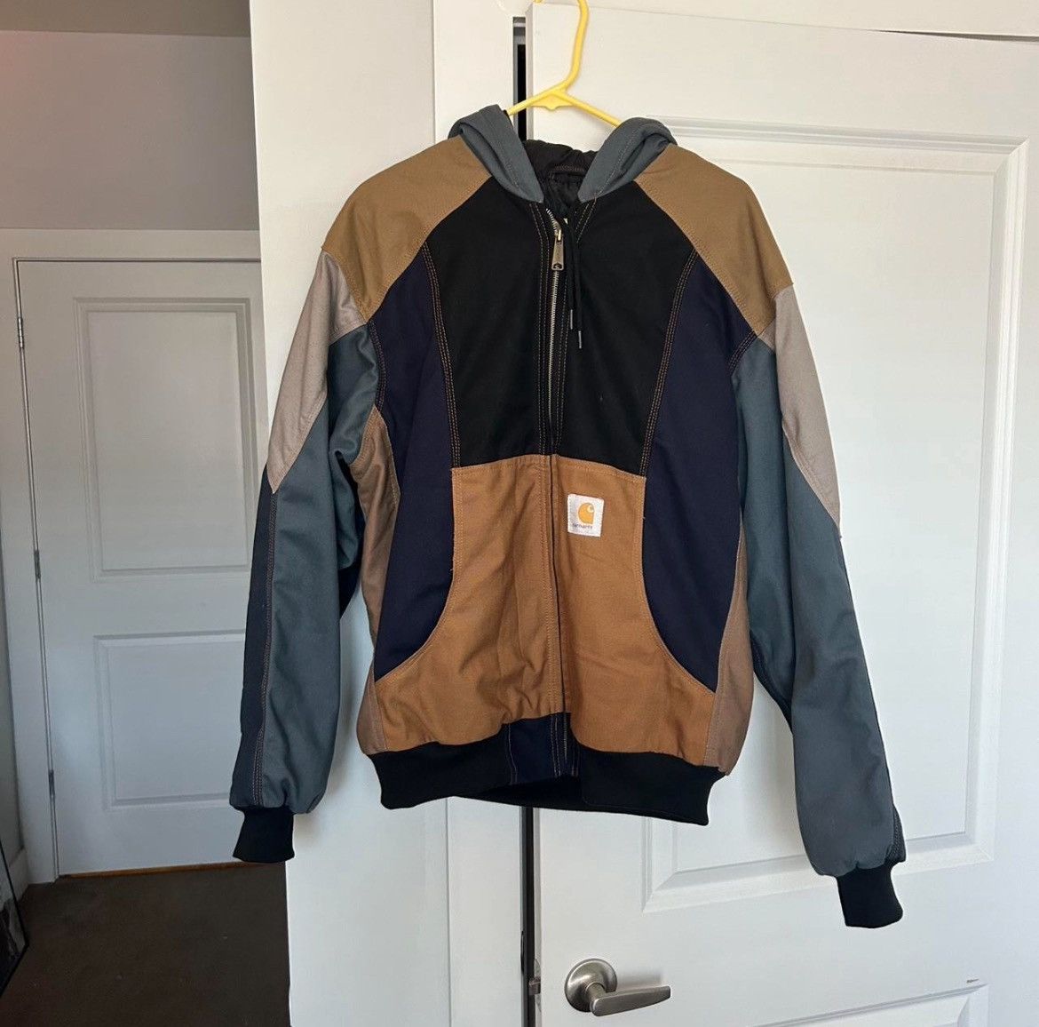 Carhartt Custom Patchwork Carhartt Jacket Size US XL / EU 56 / 4 - 1 Thumbnail