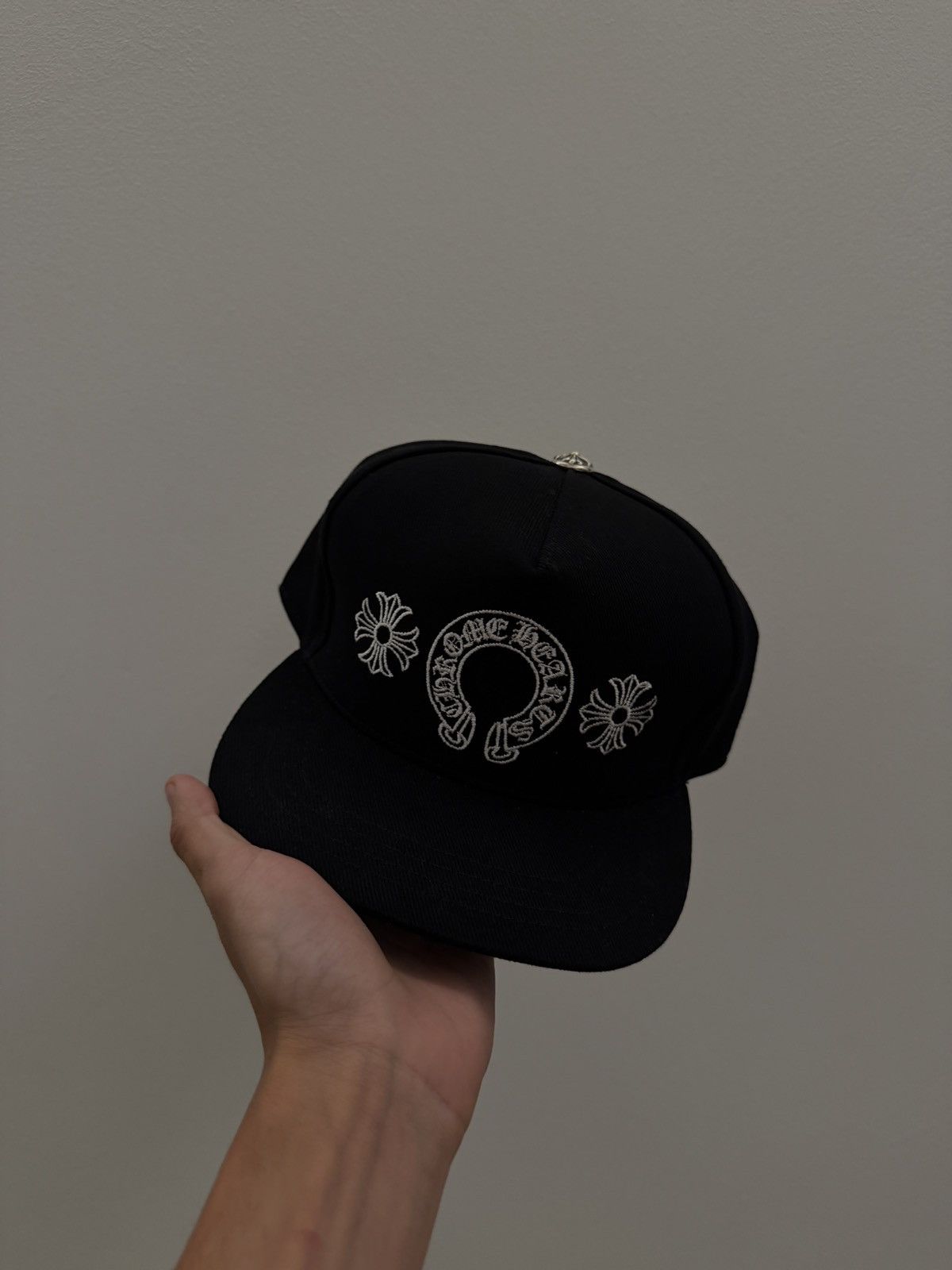 Chrome Hearts Chrome Hearts HorseShoe Denim Hat Size ONE SIZE - 1 Thumbnail