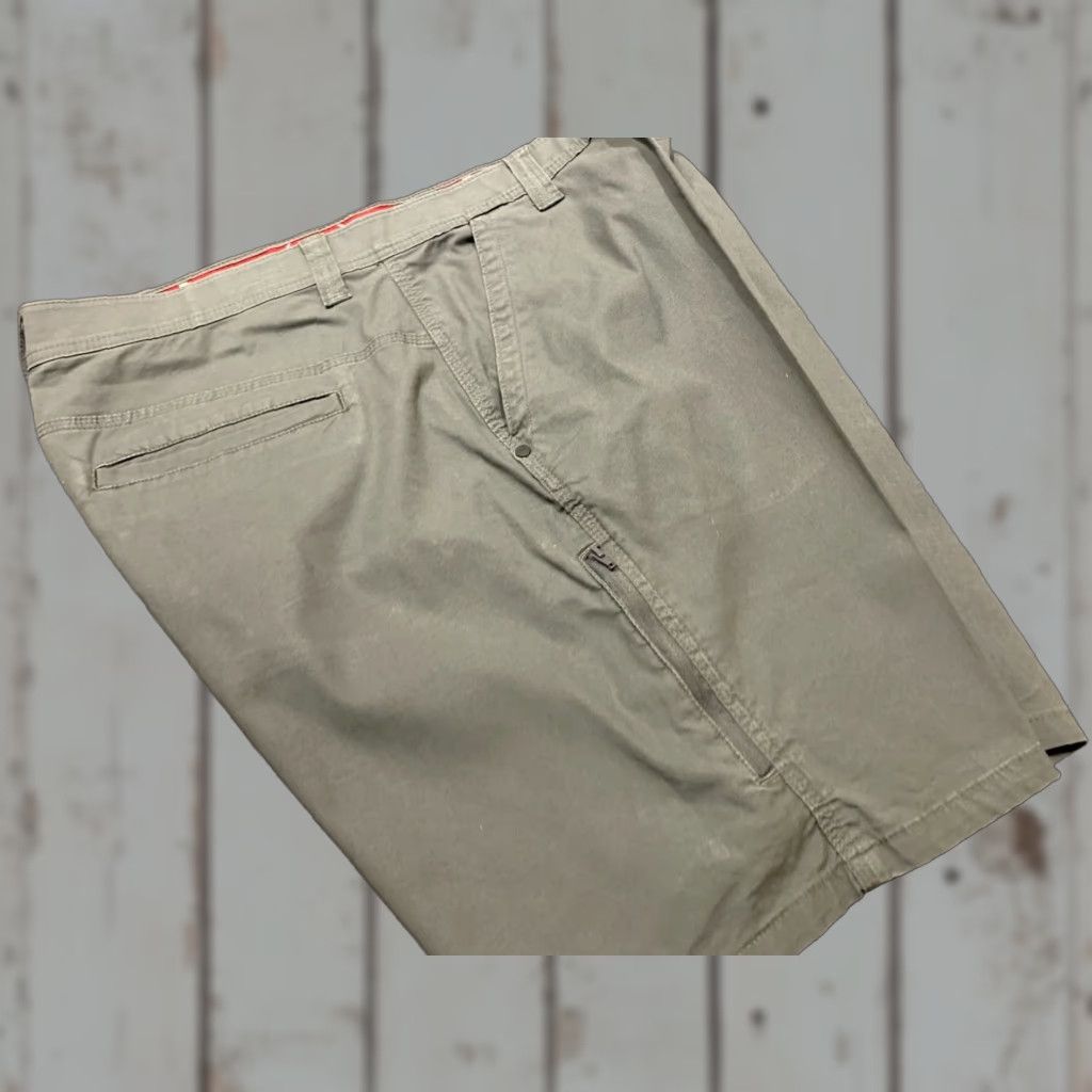 Wrangler Wrangler Mens Shorts 38 Casual Outdoor Performance Chino Flat Front Green Cotton Nylon Spandex Size US 38 / EU 54 - 1 Thumbnail