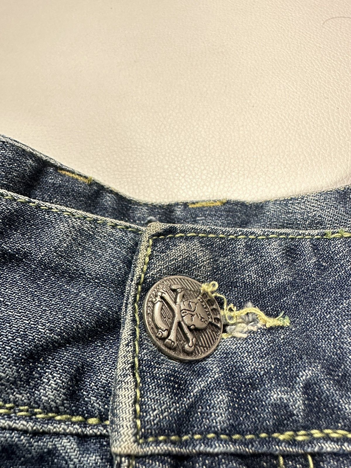 Japanese Brand 2#1 Flare Distressed Jeans Nice Split Back Pocket Size US 32 / EU 48 - 6 Thumbnail