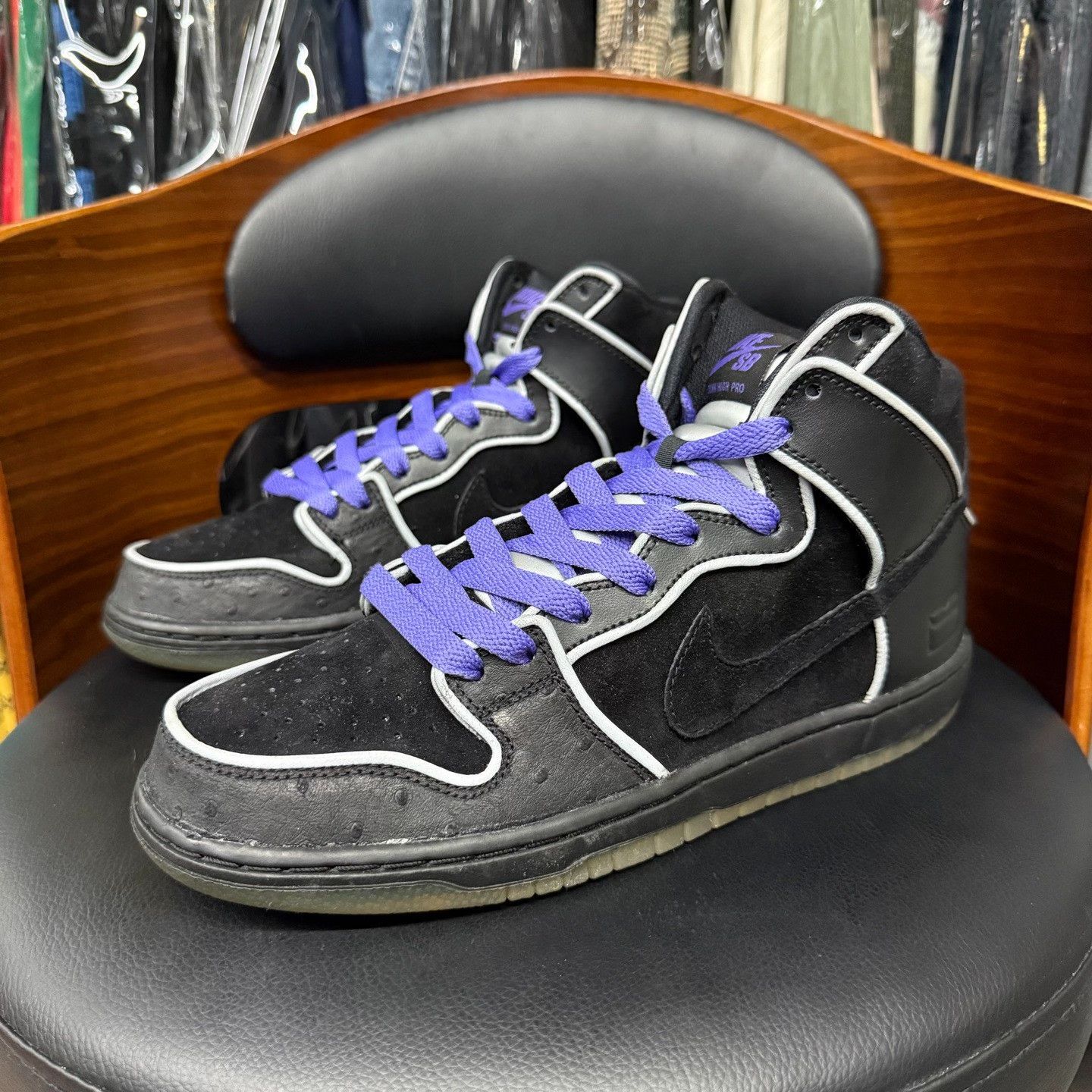 Nike Nike DUNK Purple Lowtop Sneakers 42 Men Size US 9 / EU 42 - 1 Thumbnail