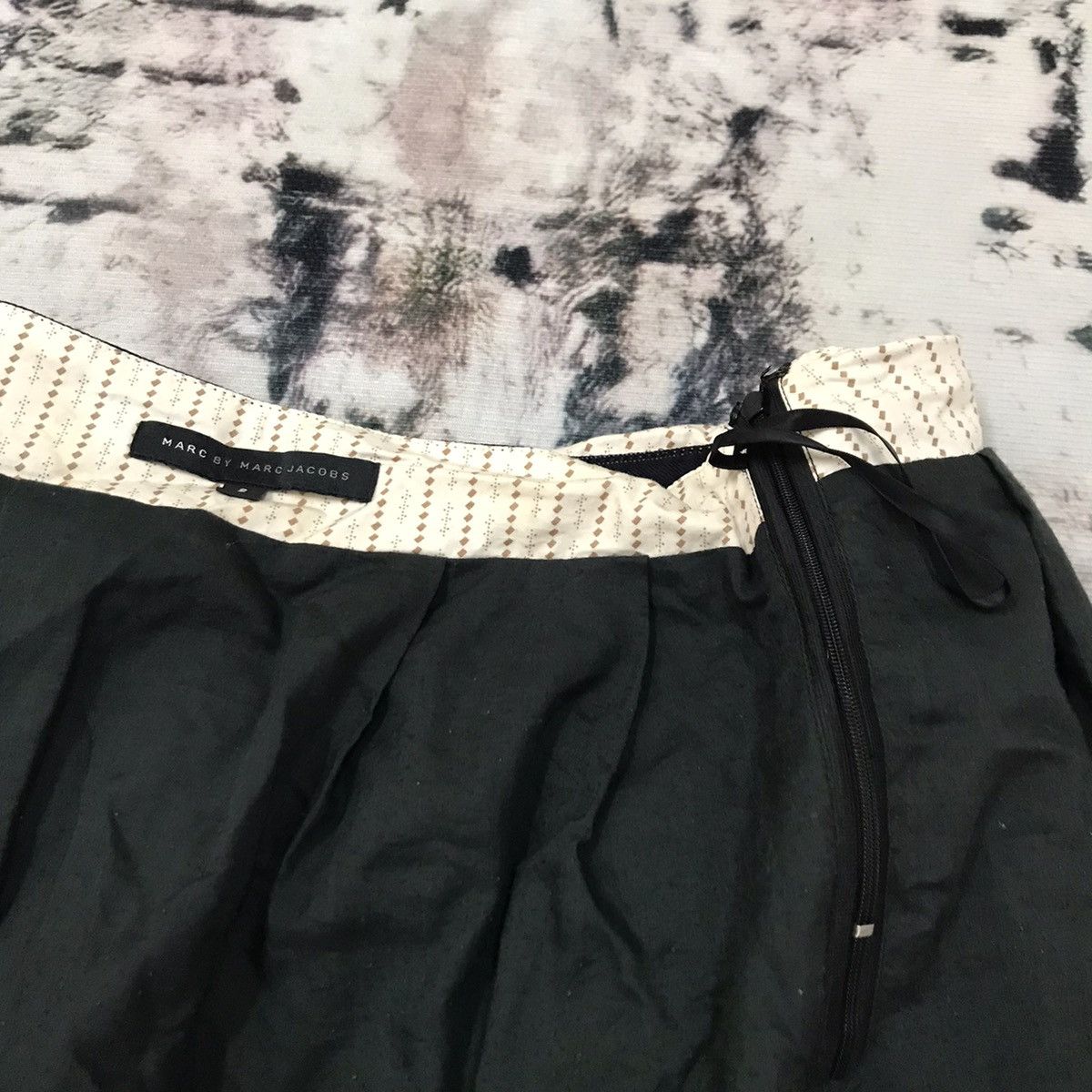 Designer × Japanese Brand × Marc Jacobs Marc by Marc Jacobs Double Breasted Wool Skirt Size 26" / US 2 / IT 38 - 5 Thumbnail
