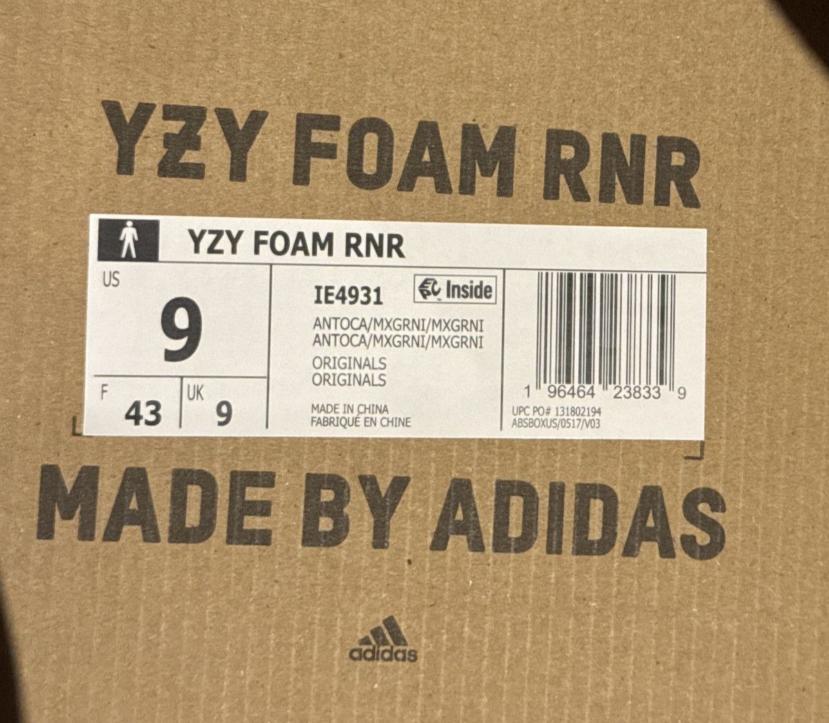 Adidas Size 9 Yeezy RNR MX Granite Gray Foam RNNRs Slide Dark Size US 9 / EU 42 - 4 Thumbnail