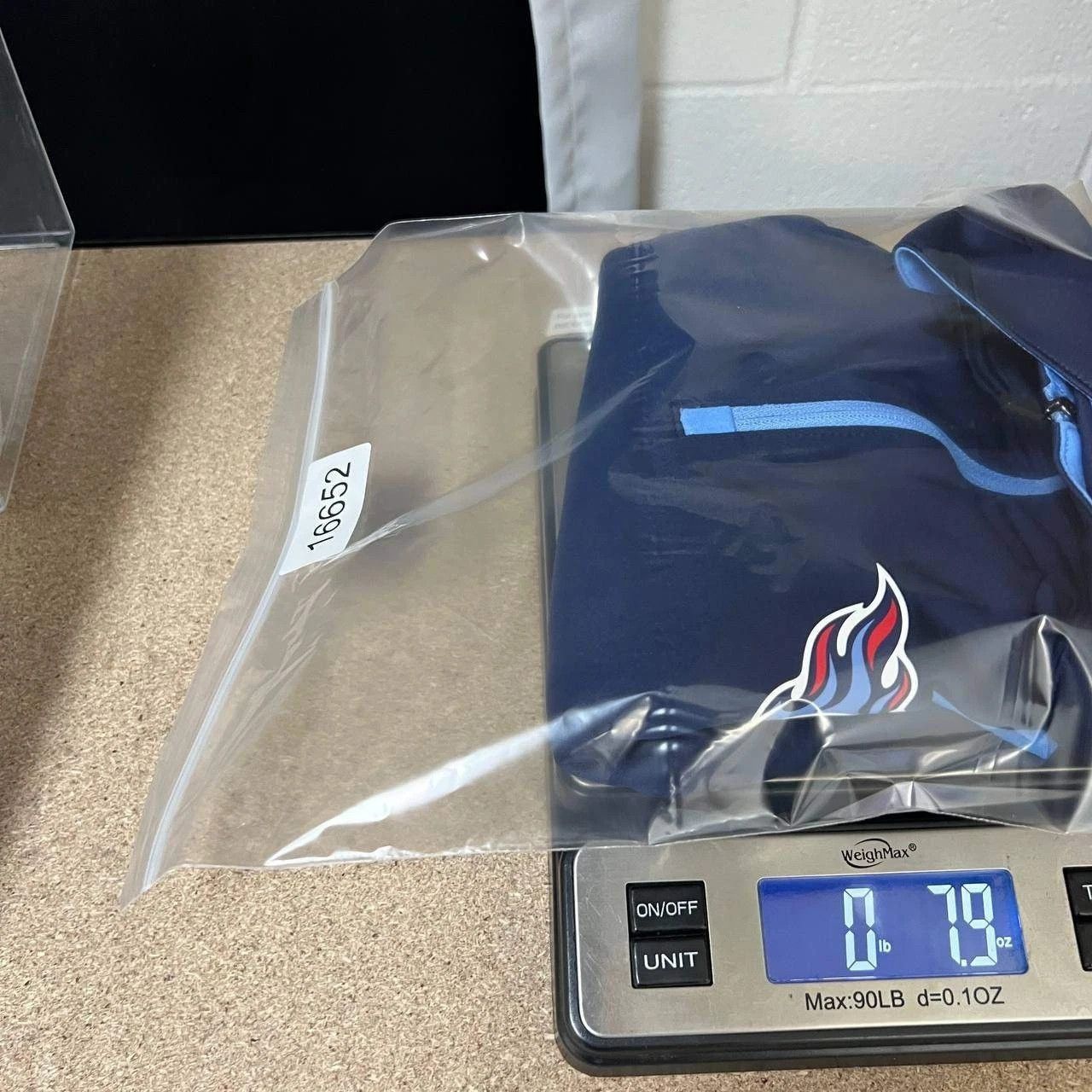 Other Tennessee Titans Shirt Men Fanatics Long Sleeve Mock Neck L Size US L / EU 52-54 / 3 - 7 Thumbnail