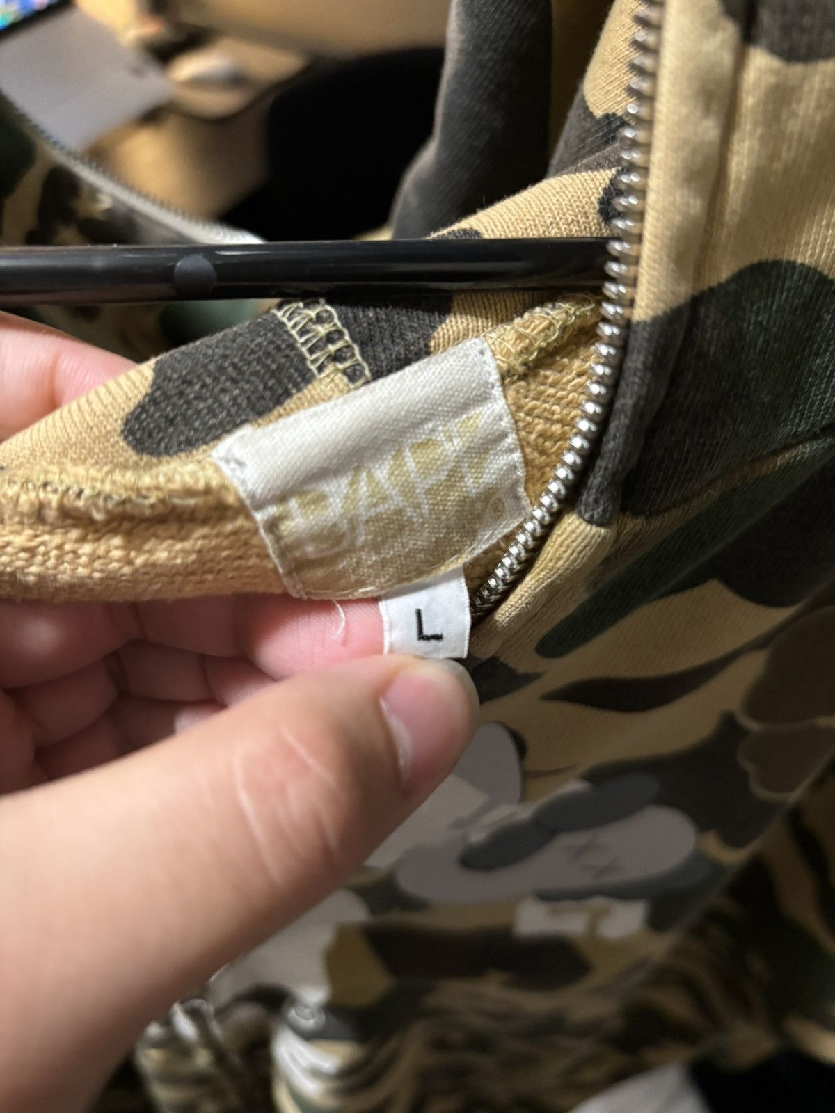 Bape × Kaws BAPE X KAWS Full zip hoodie 1st Camo Size US L / EU 52-54 / 3 - 3 Thumbnail