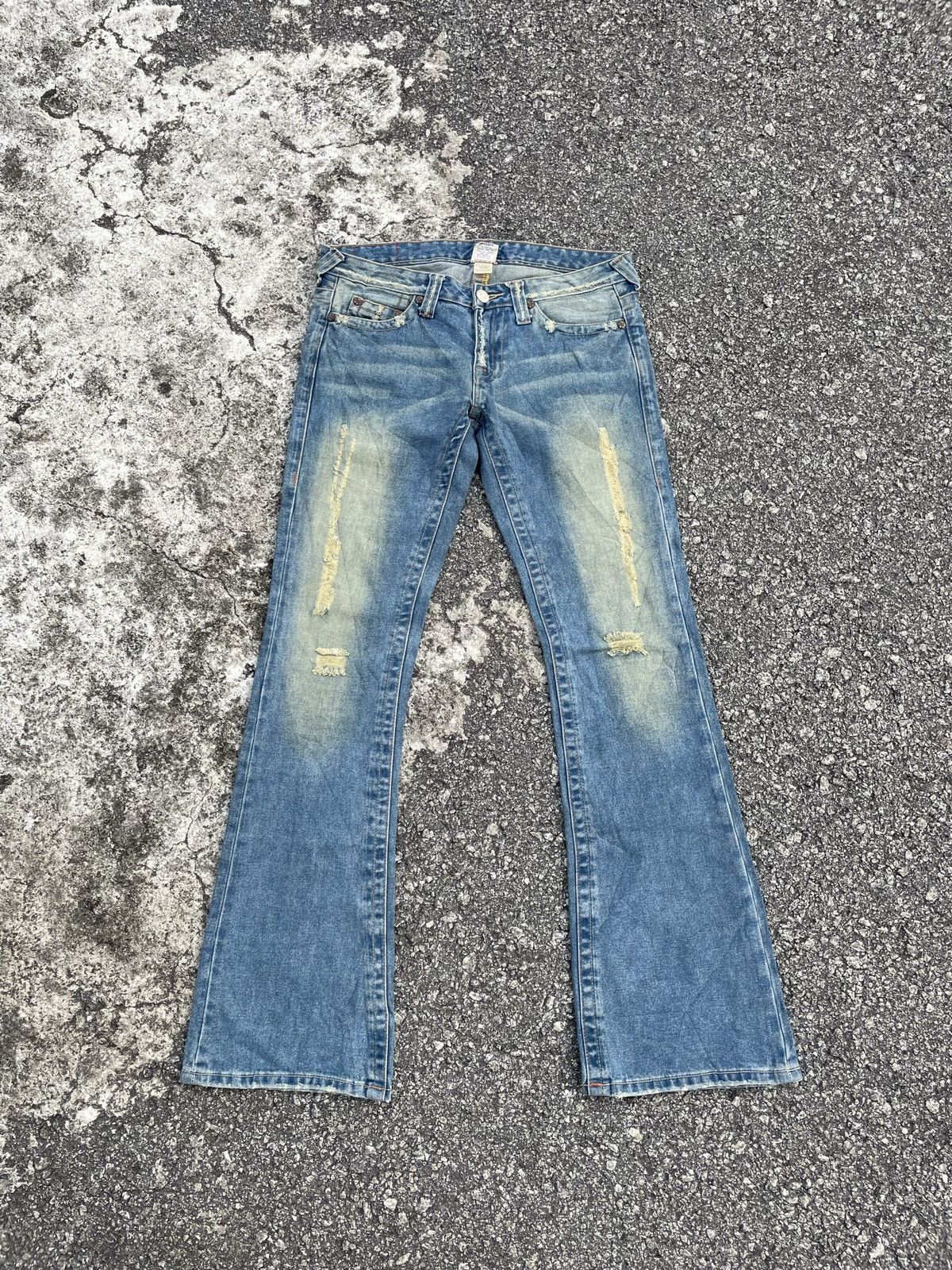 True Religion Vintage True Religion Distressed Denim Size US 34 / EU 50 - 2 Thumbnail