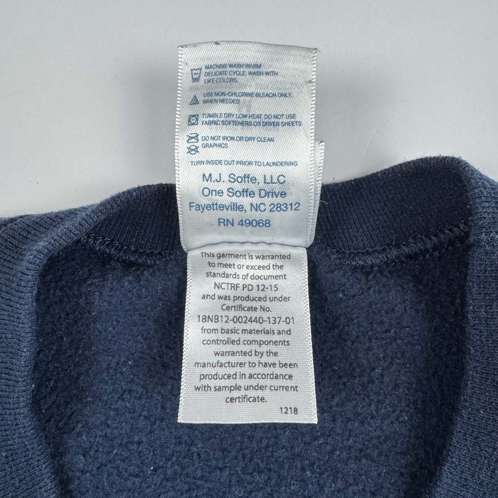 Vintage US Navy Soffe Made in USA Sweatshirt Navy M USMC Size US M / EU 48-50 / 2 - 5 Thumbnail