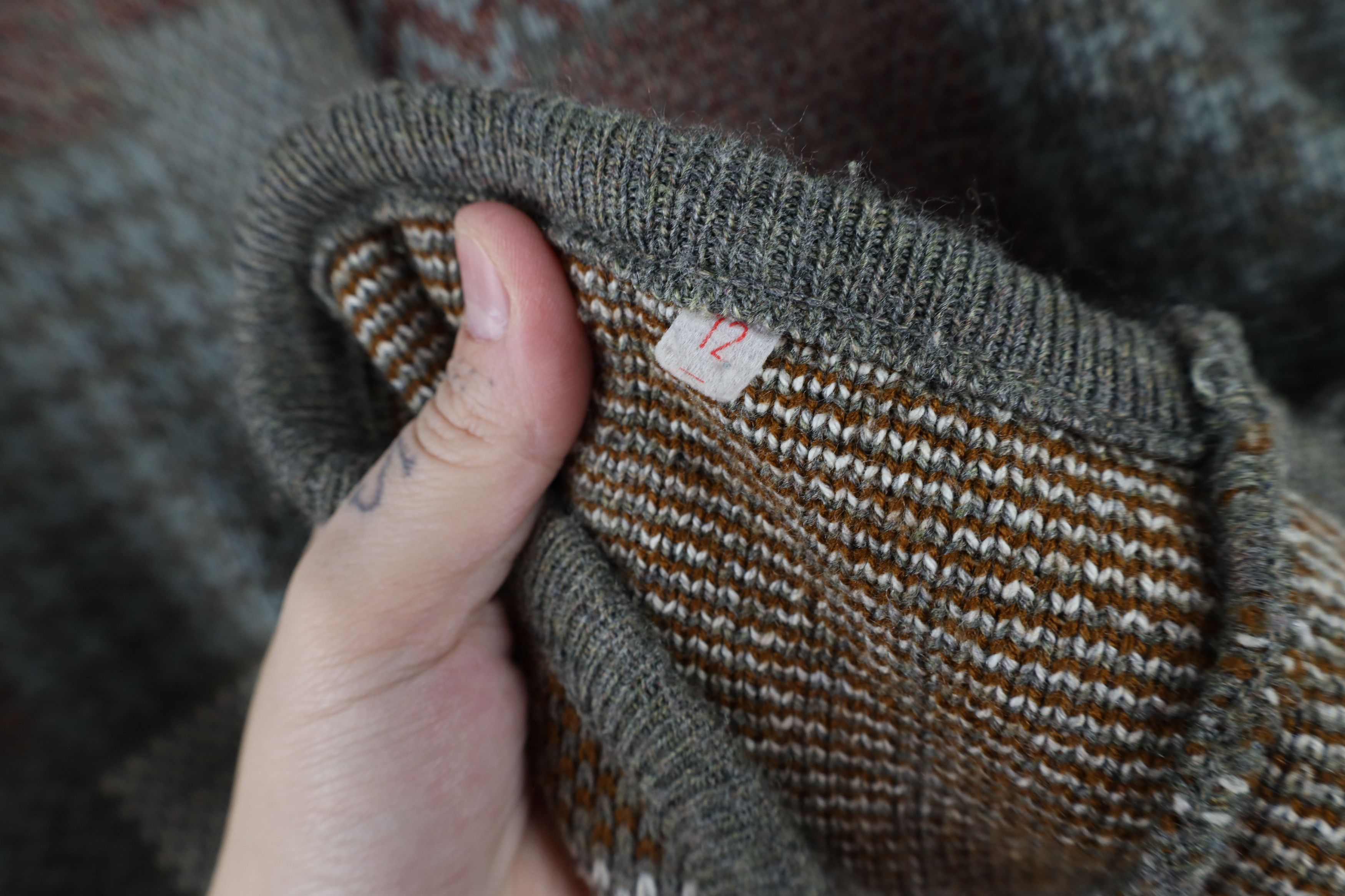 Vintage Vintage 90s Streetwear Checkered Patch Cardigan Sweater Size M / US 6-8 / IT 42-44 - 8 Thumbnail