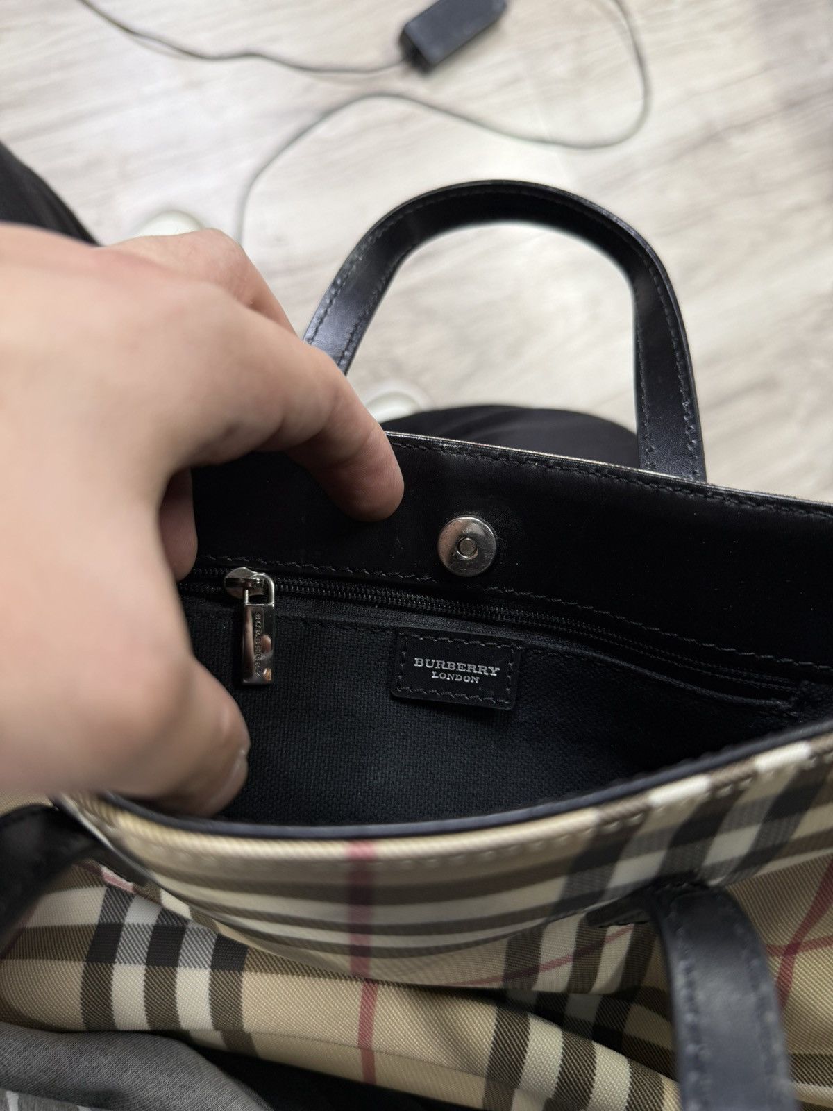 Burberry Burberry Plaid Small canvas Hand Bag Preowned Size ONE SIZE - 10 Thumbnail