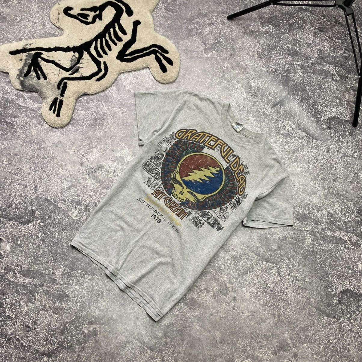 Band Tees Vintage Grateful Dead Big Logo rare y2k band tee Size US M / EU 48-50 / 2 - 1 Thumbnail