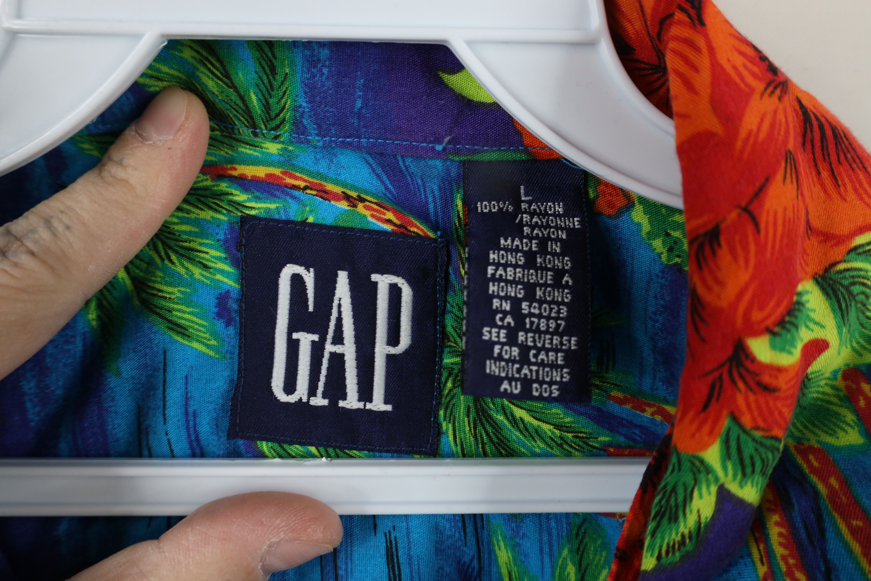 Gap × Vintage Vintage 90s Gap Collar Hawaiian Flower Collared Button Shirt Size US L / EU 52-54 / 3 - 7 Thumbnail