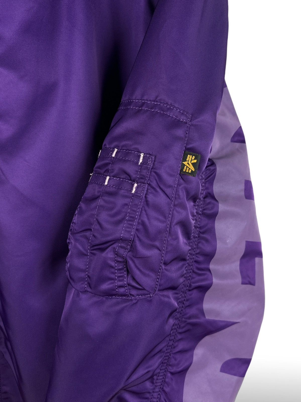 Alpha Industries Undefeated x Alpha Industries MA-1 Mesh Reversible Bomber Size US XL / EU 56 / 4 - 5 Thumbnail