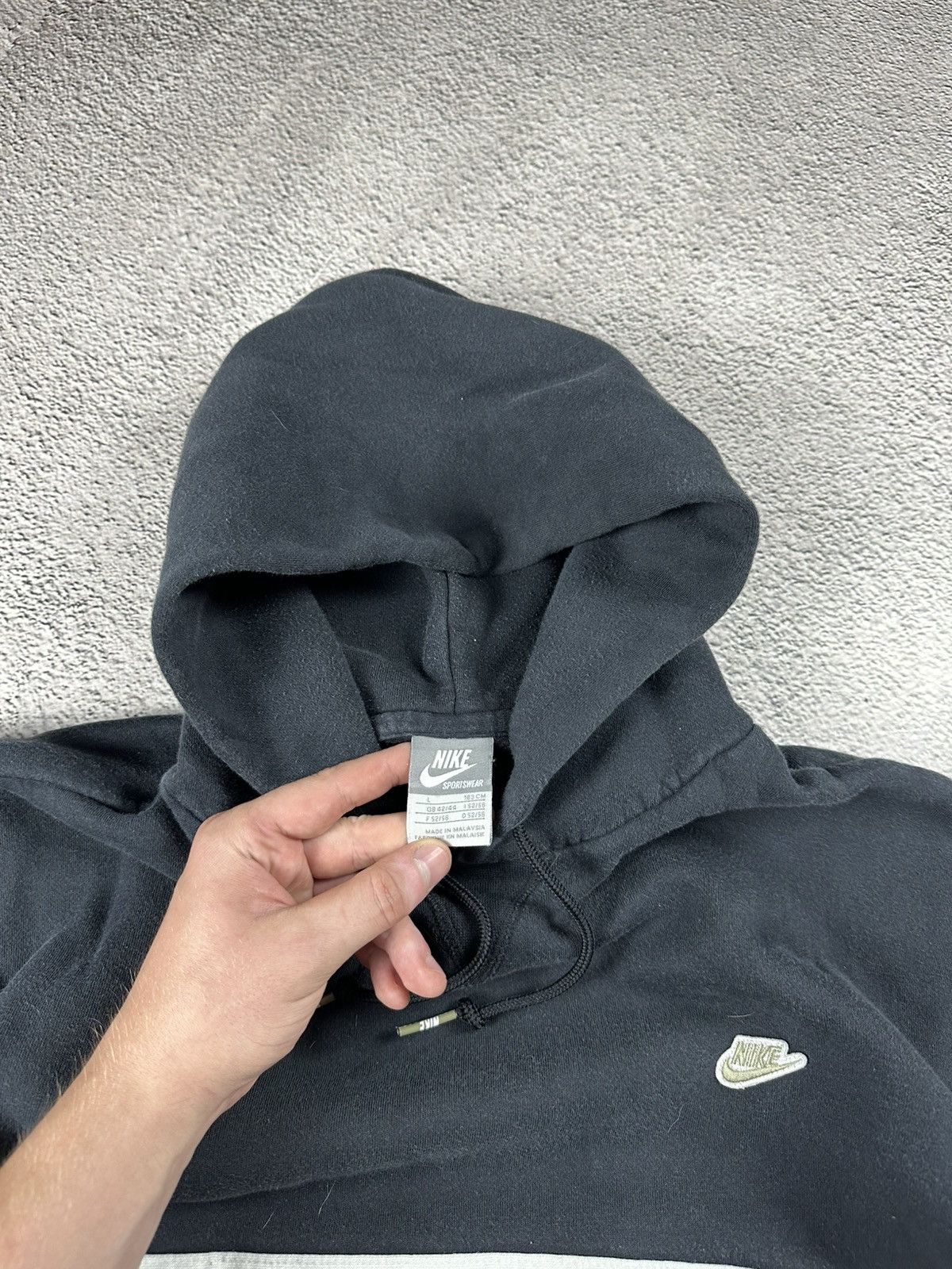 Nike Vintage Nike Hoodie Faded Y2K Sportwear Style Size L Size US L / EU 52-54 / 3 - 8 Thumbnail