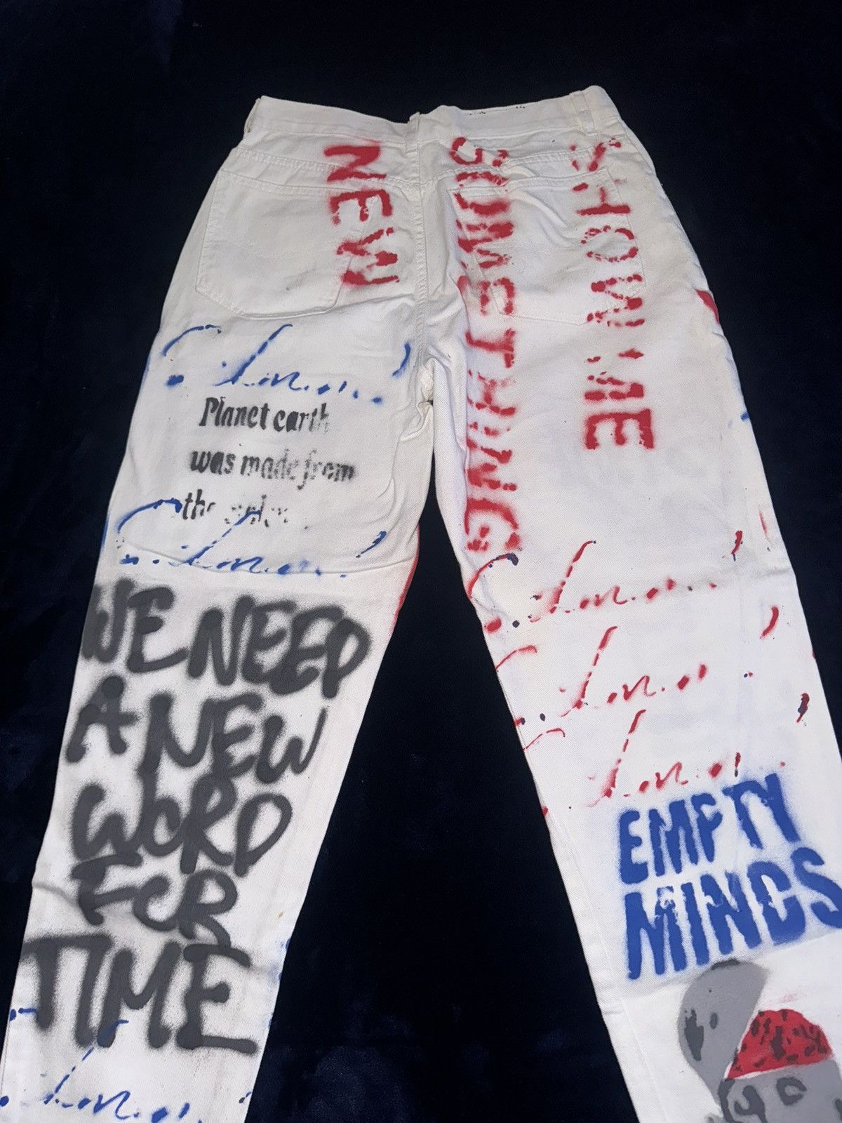 Other 1 of 1 graffiti pants Size US 32 / EU 48 - 5 Thumbnail