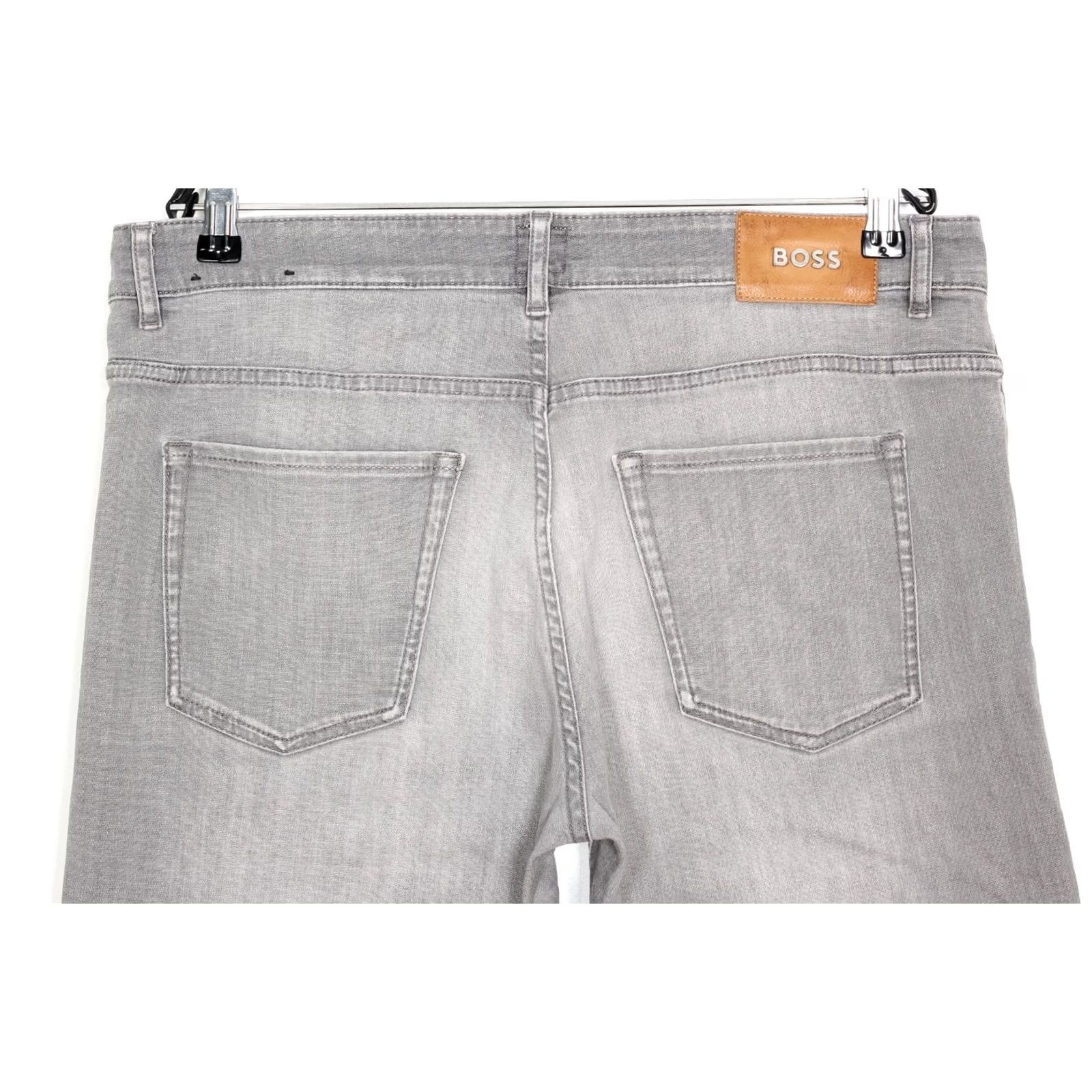 Hugo Boss HUGO BOSS Delaware Slim Fit Stretch Jeans Men Waist 35 Light Denim Grey Slim Pockets 5-Pocket Design 34 Inseam Mids Rise Cotton Elastane Jeans Men Size US 35 - 3 Thumbnail