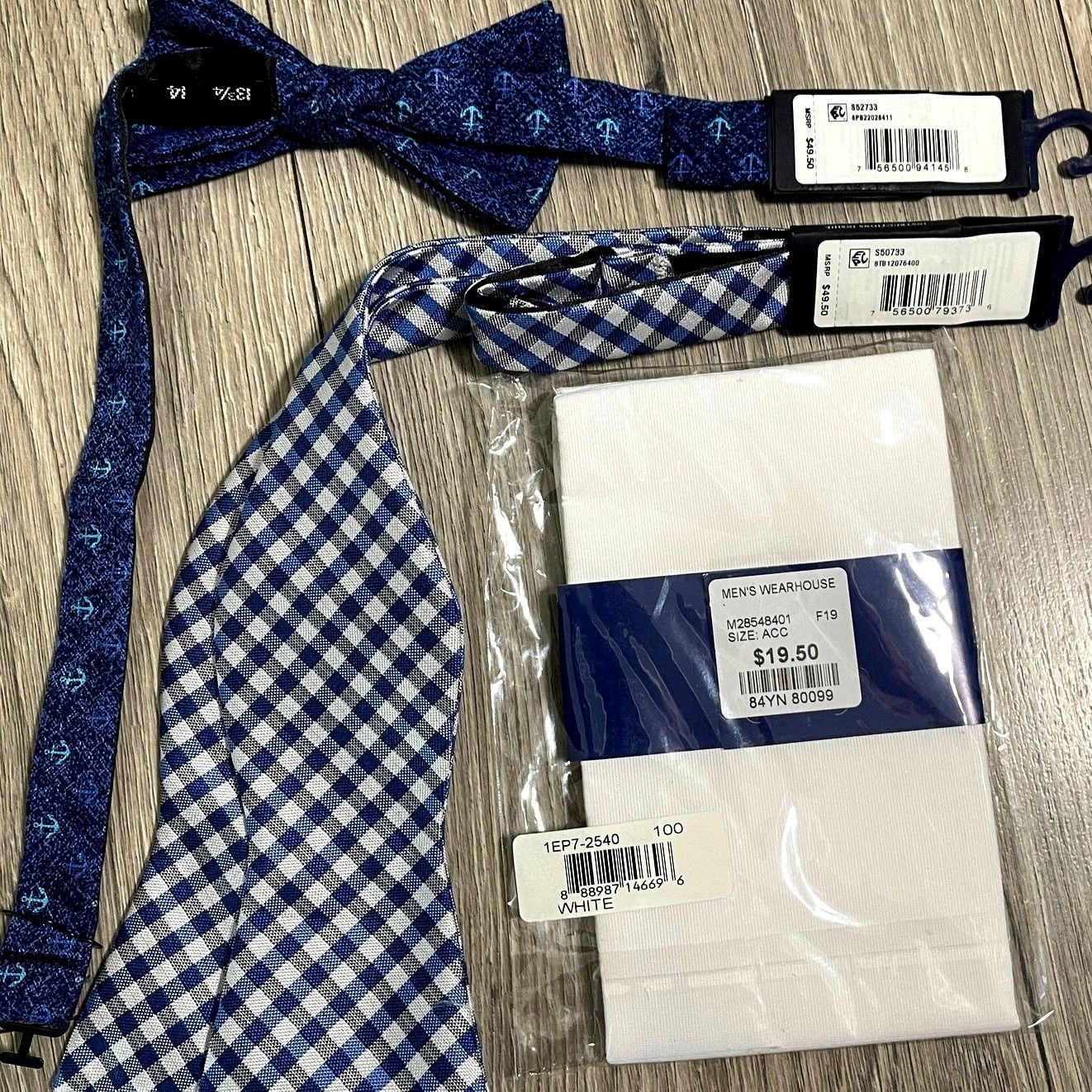 Tommy Hilfiger 3pc 2 Tommy Hilfiger Linen Bow Ties 1 Egara Pocket Square Size ONE SIZE - 5 Thumbnail