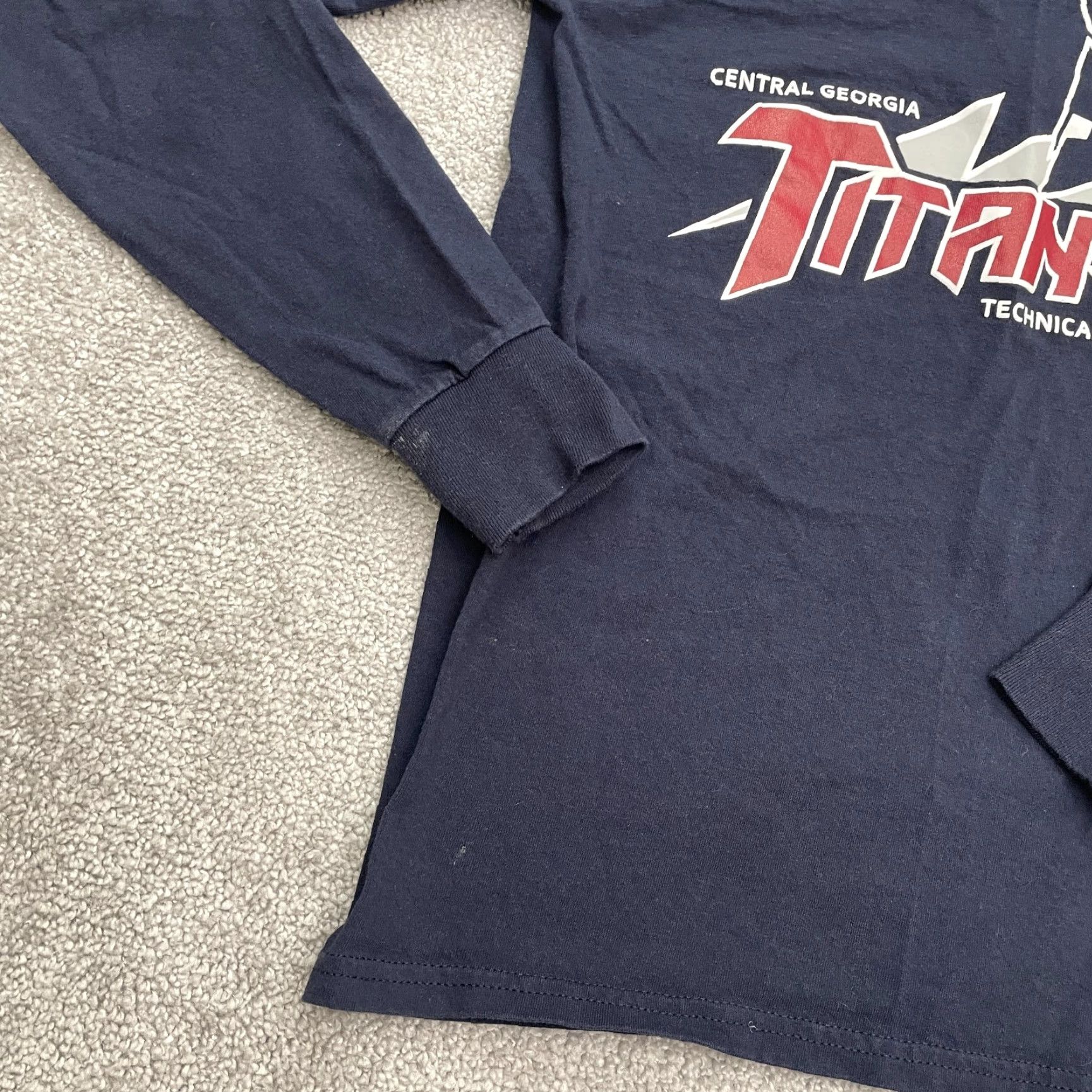Champion VINTAGE Champion Graphic Basic Long Sleeve Shirt Mens Small Blue Crew Neck CGTC Titans Size US S / EU 44-46 / 1 - 5 Thumbnail