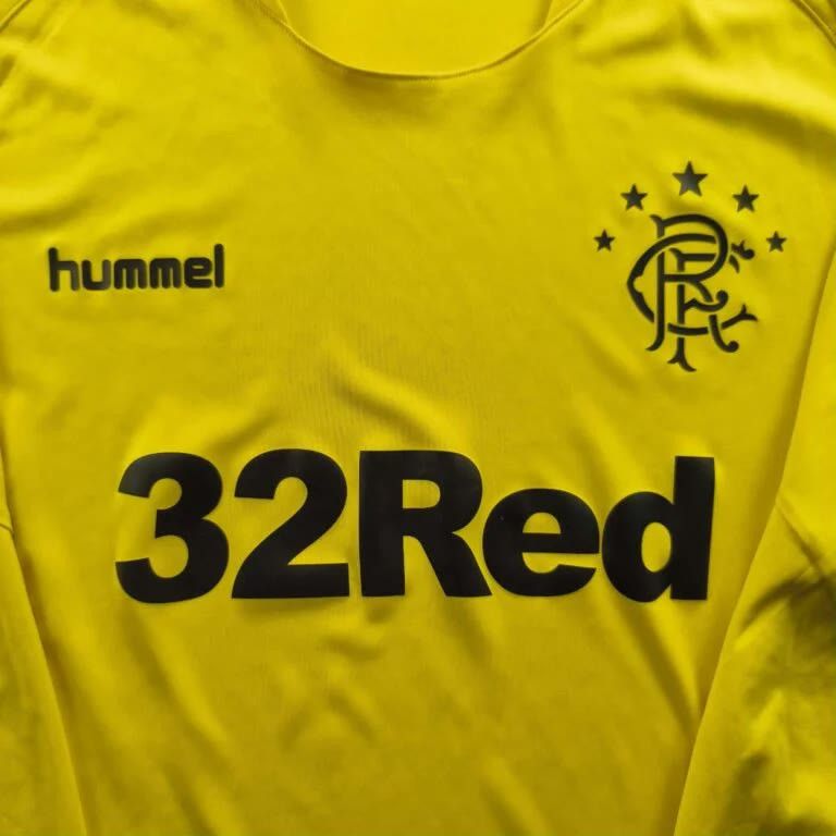 Hummel Rangers 2019-20 Hummel goalkeeper football jersey size XL Size US XL / EU 56 / 4 - 5 Thumbnail