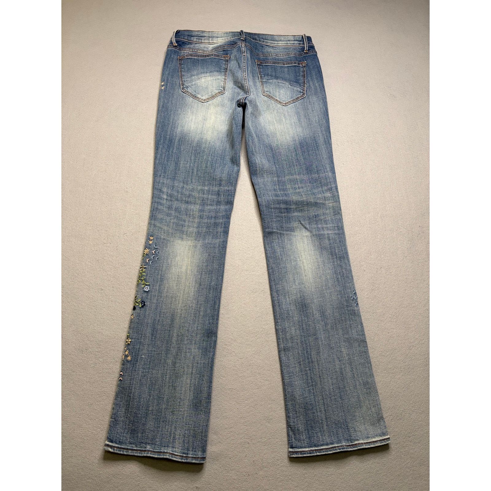Other Driftwood Women’s Embroidered Floral Jeans Sz 29 Classic Fit Size 29" - 2 Thumbnail