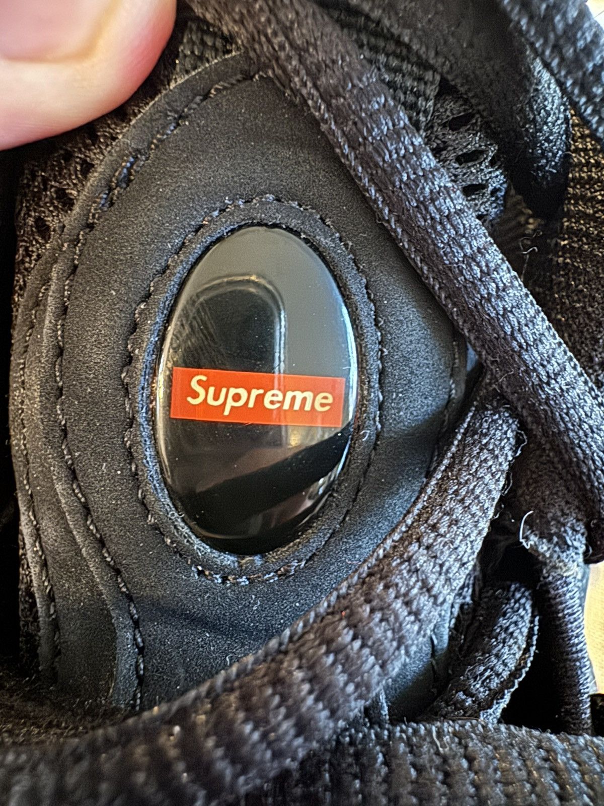 Nike × Supreme Supreme Nike Air Foamposite One “Red” Size US 11 / EU 44 - 9 Thumbnail