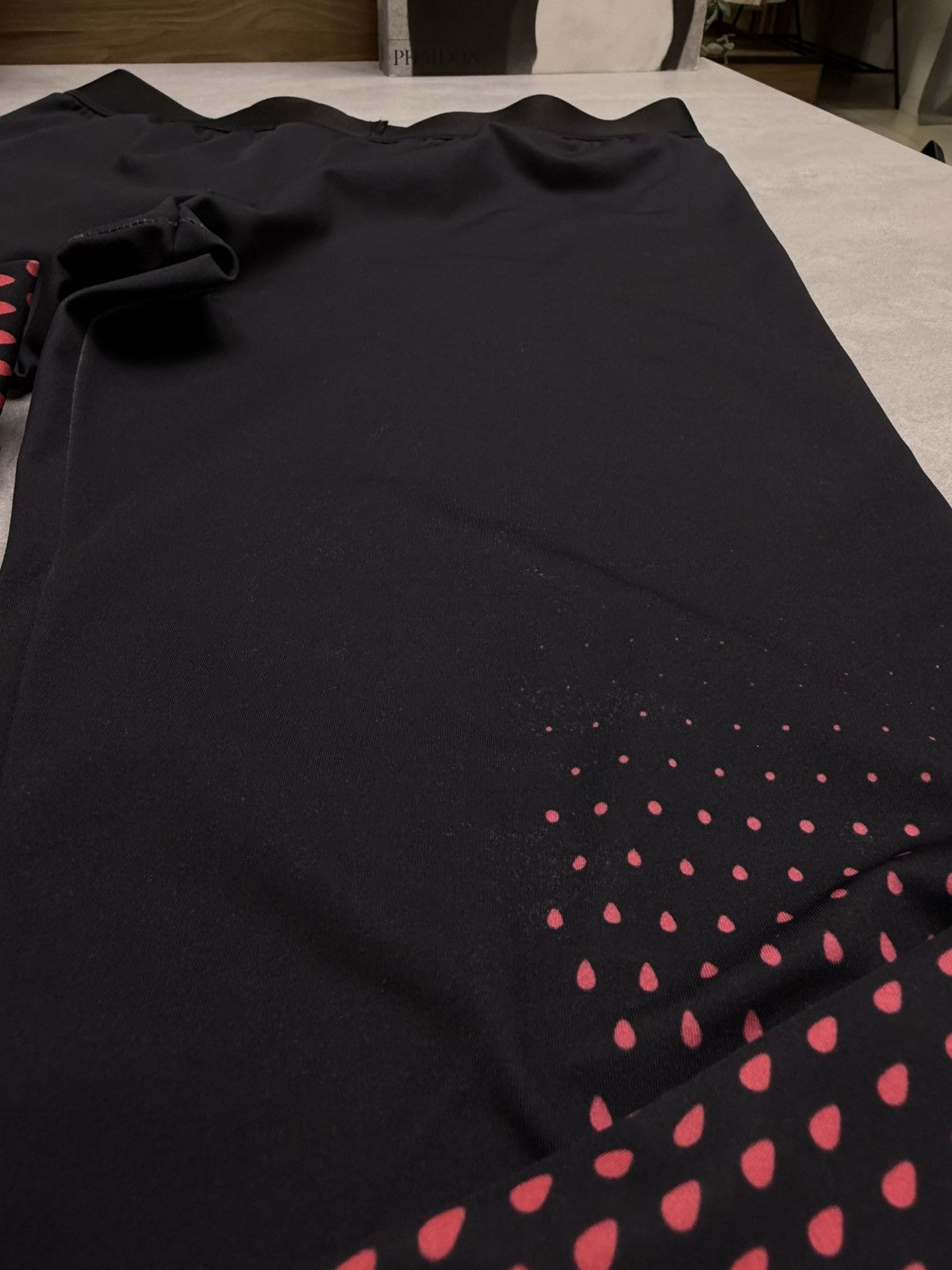 Givenchy Givenchy Black Paris Sport Leggings size 40(s-m) Size 27" / US 4 / IT 40 - 18 Thumbnail