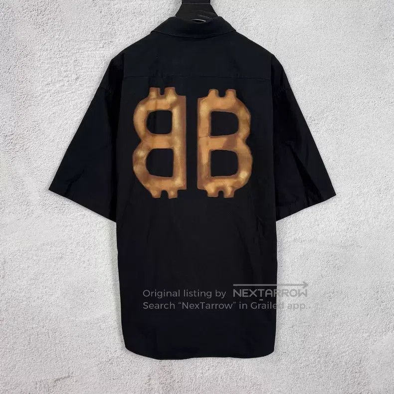 Balenciaga Balenciaga size 37 Bitcoin Graffiti Logo Short Sleeve Blac Size US S / EU 44-46 / 1 - 2 Thumbnail