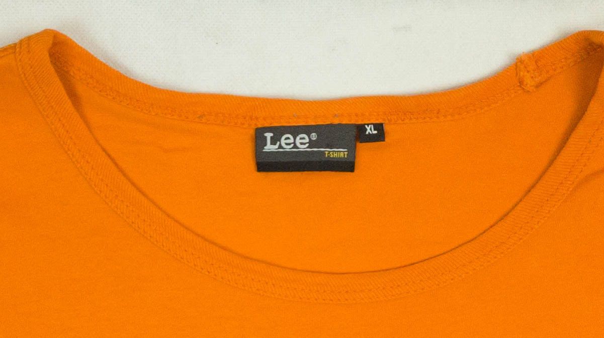 Lee Lee mens top cotton size XL vgc Size US XL / EU 56 / 4 - 5 Thumbnail