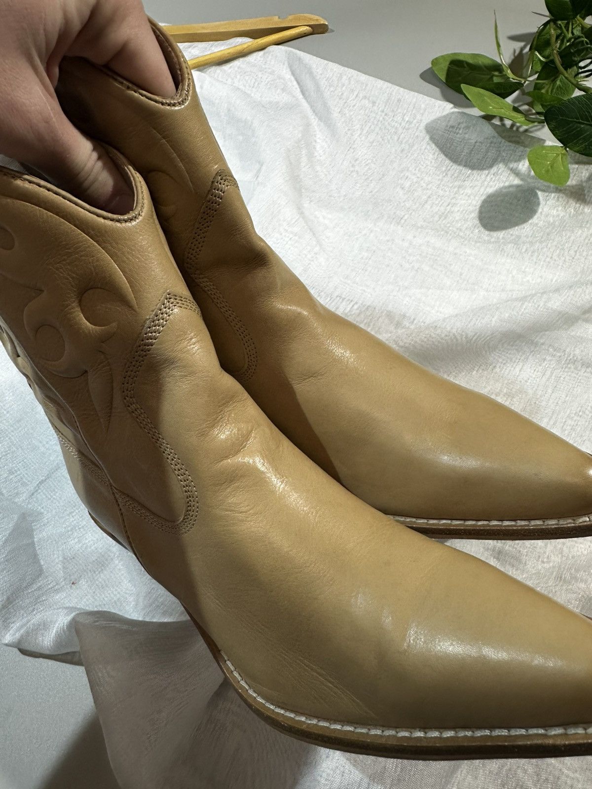 Other BRONX Leather Cowboy Ankle Boots Nude Pointed Toe Block Size US 7.5 / IT 37.5 - 12 Thumbnail