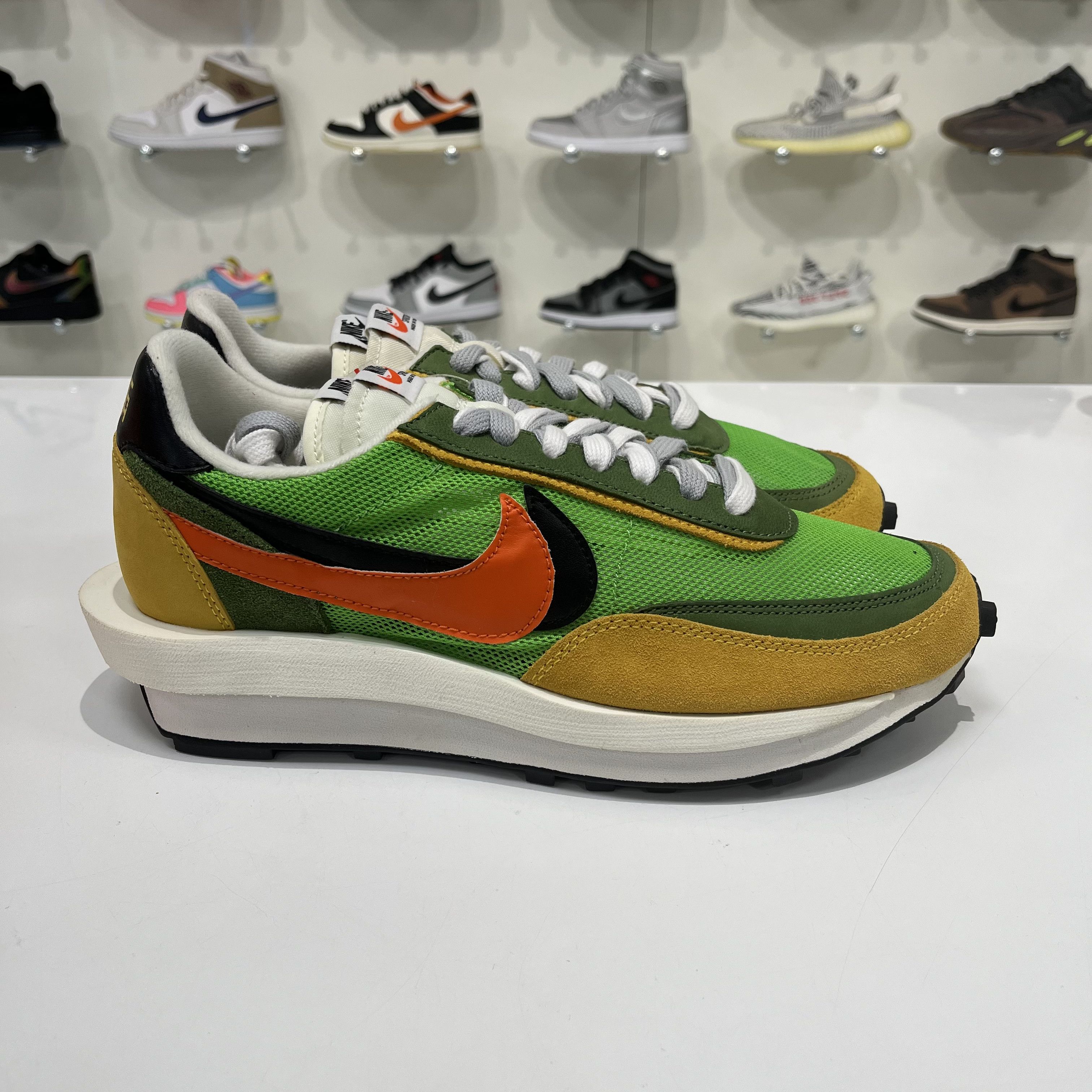 Nike Nike LD Waffle Sacai Green Multi Size US 9 / EU 42 - 4 Thumbnail