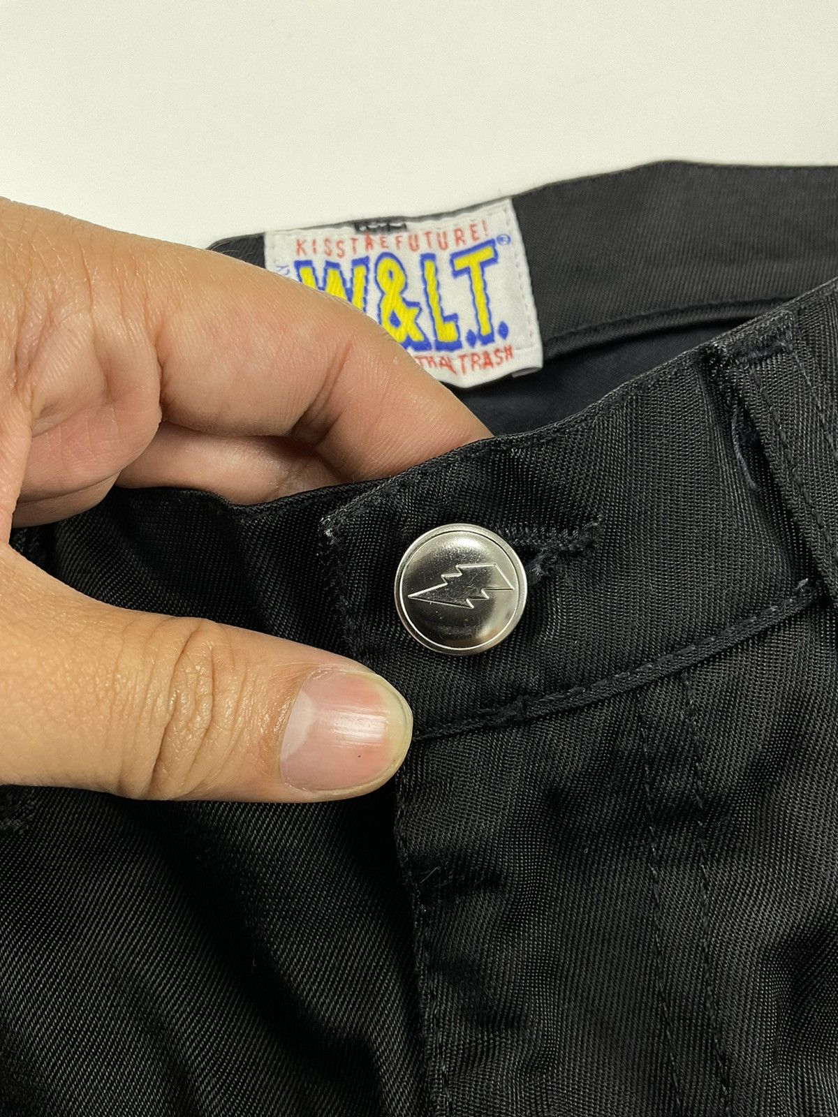 Walter Van Beirendonck Vintage Walter Van Beirendonck Silver Tab Nylon Blend Pants Size US 30 / EU 46 - 6 Thumbnail