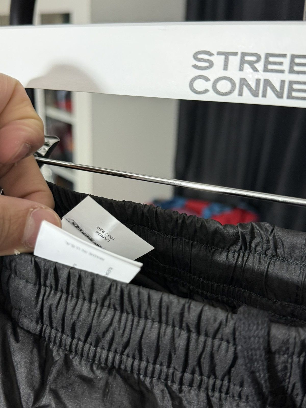 Chrome Hearts CHROME HEARTS “TRASH PICKUP” NYLON PANTS SIZE LARGE BLACK Size US 34 / EU 50 - 9 Thumbnail