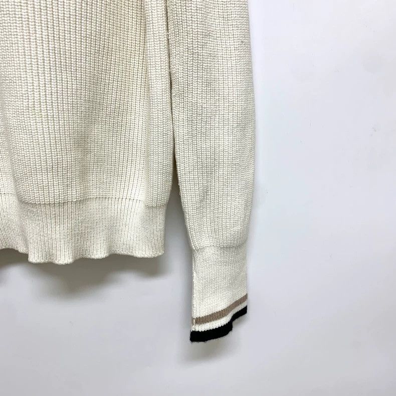 Louis Vuitton Louis Vuitton Creamy white V-neck sweater Size US S / EU 44-46 / 1 - 6 Thumbnail