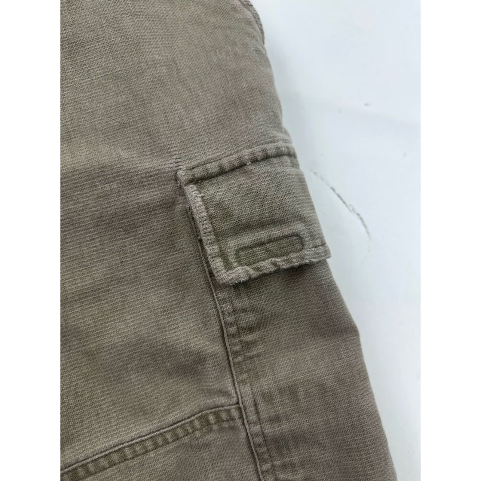 Vintage Columbia Shorts Men’s 32 Khaki Casual Cargo Beige Cotton Pockets Outdoor Trail American Mens Size US 32 / EU 48 - 7 Thumbnail