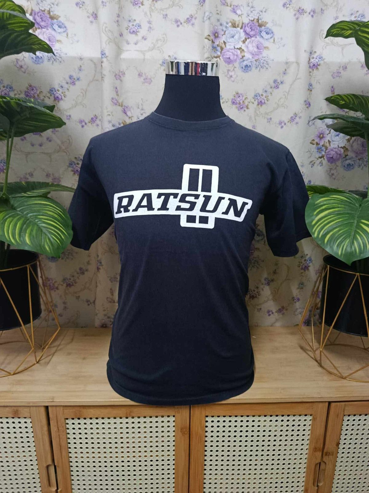 Vintage Rare vintage sun faded RATSUN DATSUN tee Size US M / EU 48-50 / 2 - 1 Thumbnail
