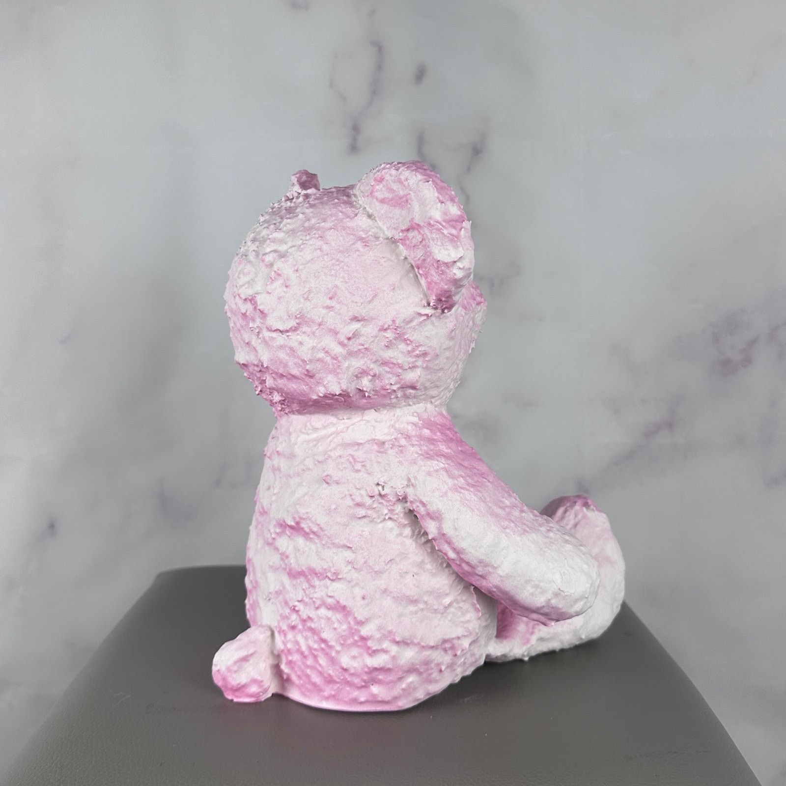 Daniel Arsham Pink Cracked Bear Figure Size ONE SIZE - 5 Thumbnail