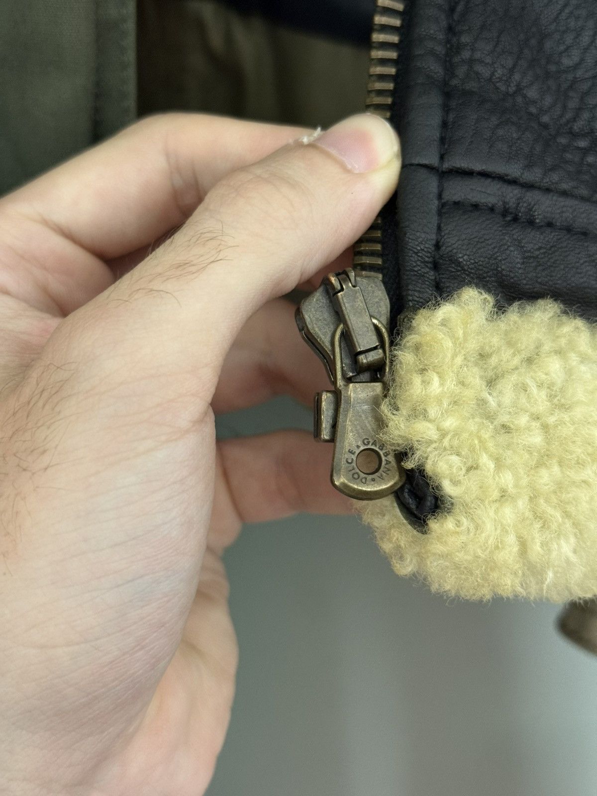 Dolce & Gabbana A/W2005 DOLCE & GABBANA HYBRID MILITARY SHEARLING JACKET Size US M / EU 48-50 / 2 - 8 Thumbnail