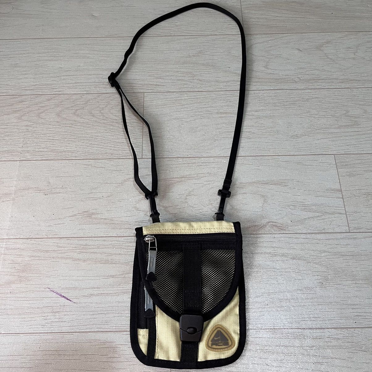 Nike ACG Nike acg mini sling wallet bag Size ONE SIZE - 4 Thumbnail