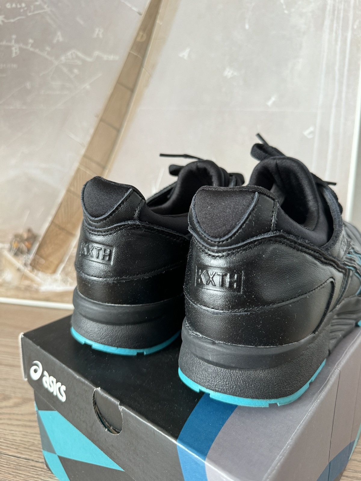 Asics ASICS x Kith Gel-Lyte 5 Leatherback Ronnie Feig Size US 8 / EU 41 - 6 Thumbnail