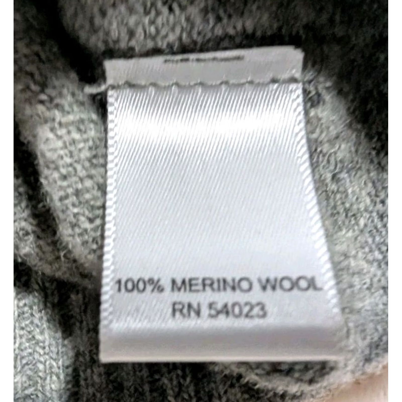 Banana Republic VINTAGE Banana Republic Merino Wool Striped Cardigan Sweater with Pockets Size M Size M / US 6-8 / IT 42-44 - 6 Thumbnail